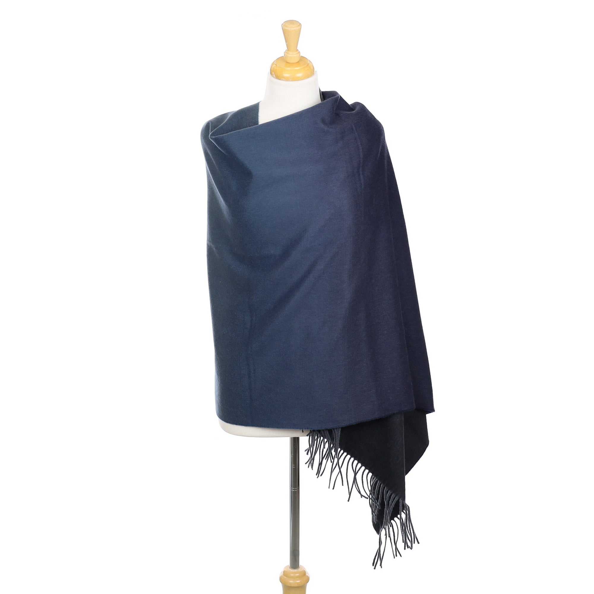 Brand New Scottish Midnight Blue Ombré Luxury Cashmere Stole