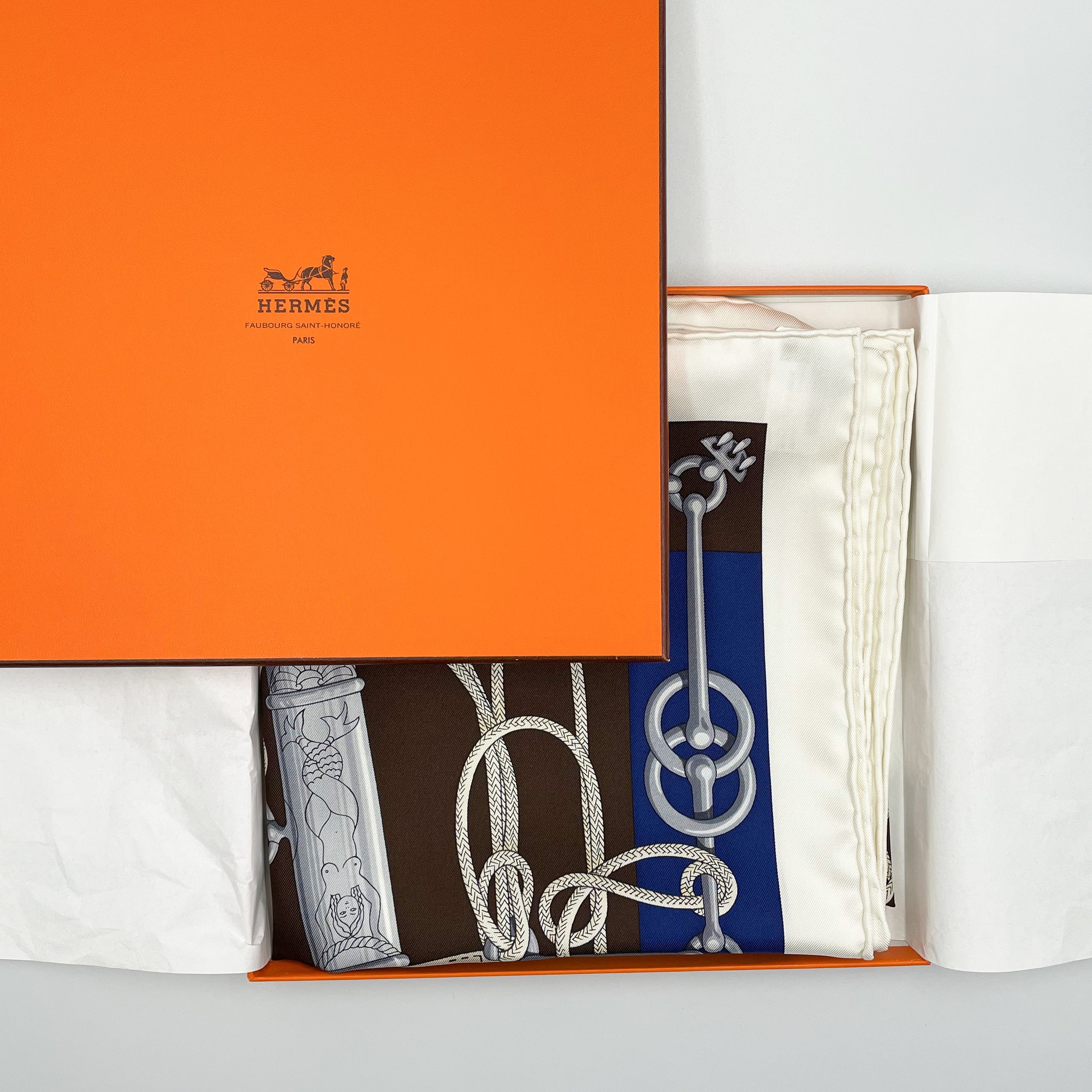 Brand New Boxed Hermes Cliquetis Designer Silk Scarf