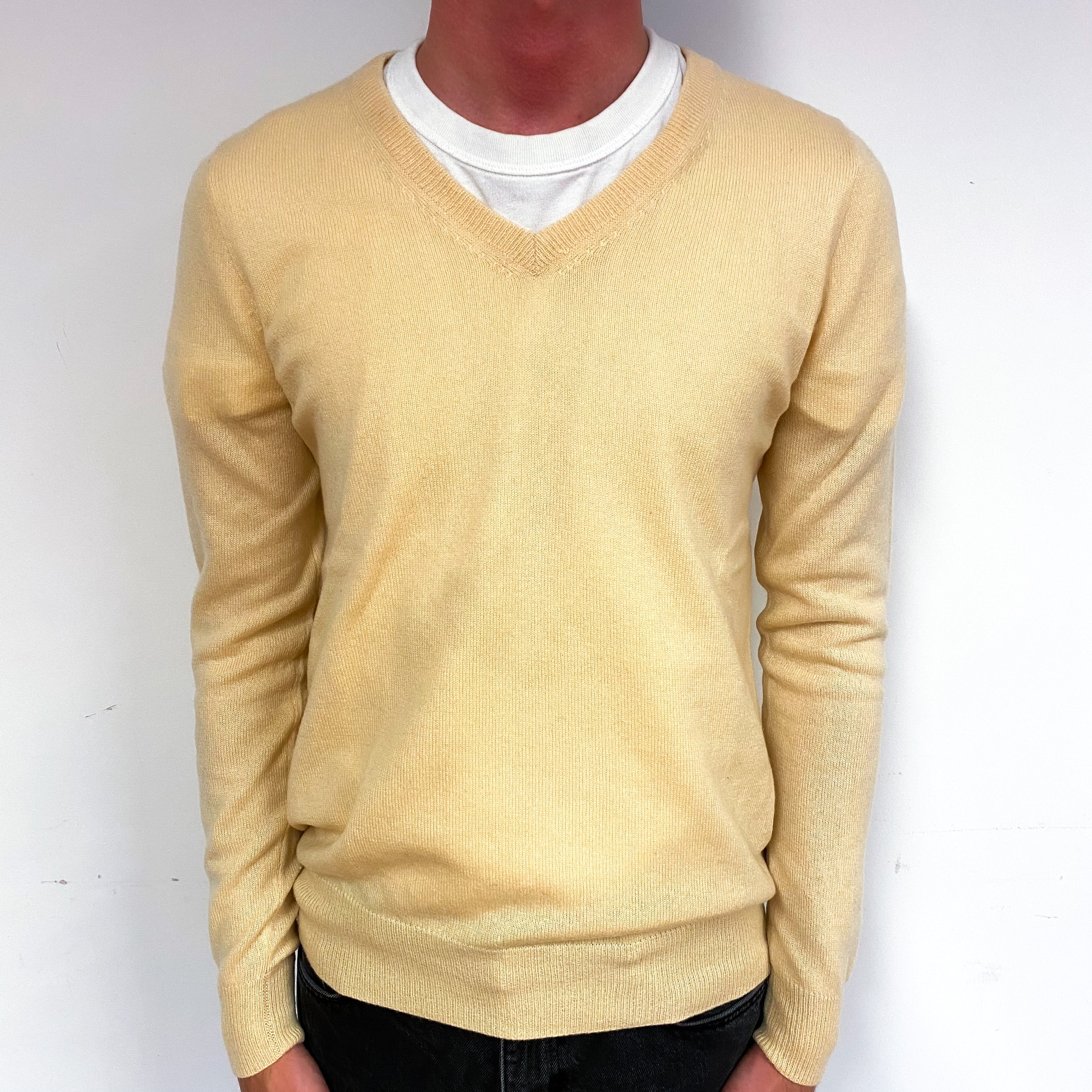 Men's Pale Apricot Cashmere V-Neck Jumper Small
