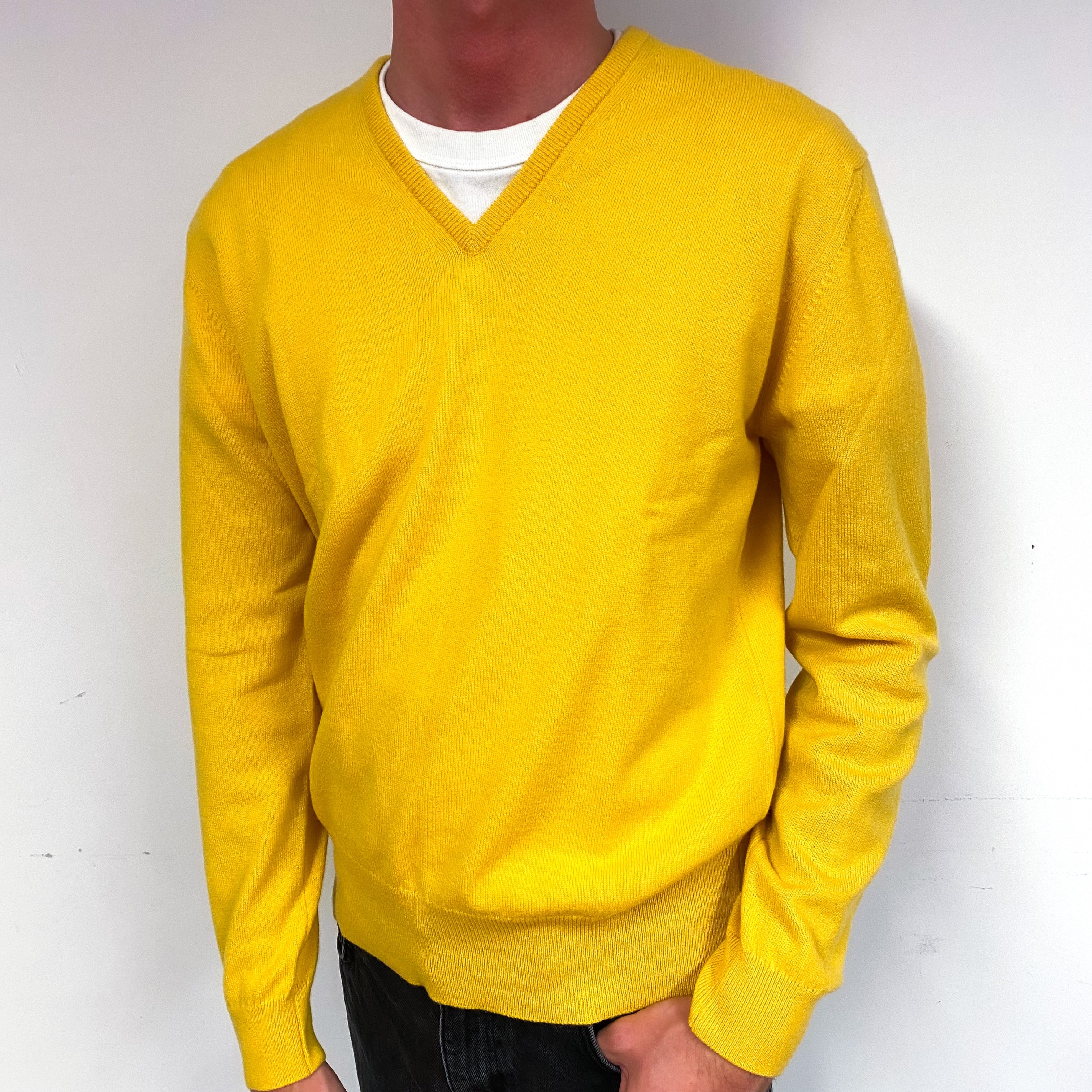 Men’s Brand New Scottish Sunset Yellow V Neck Jumper