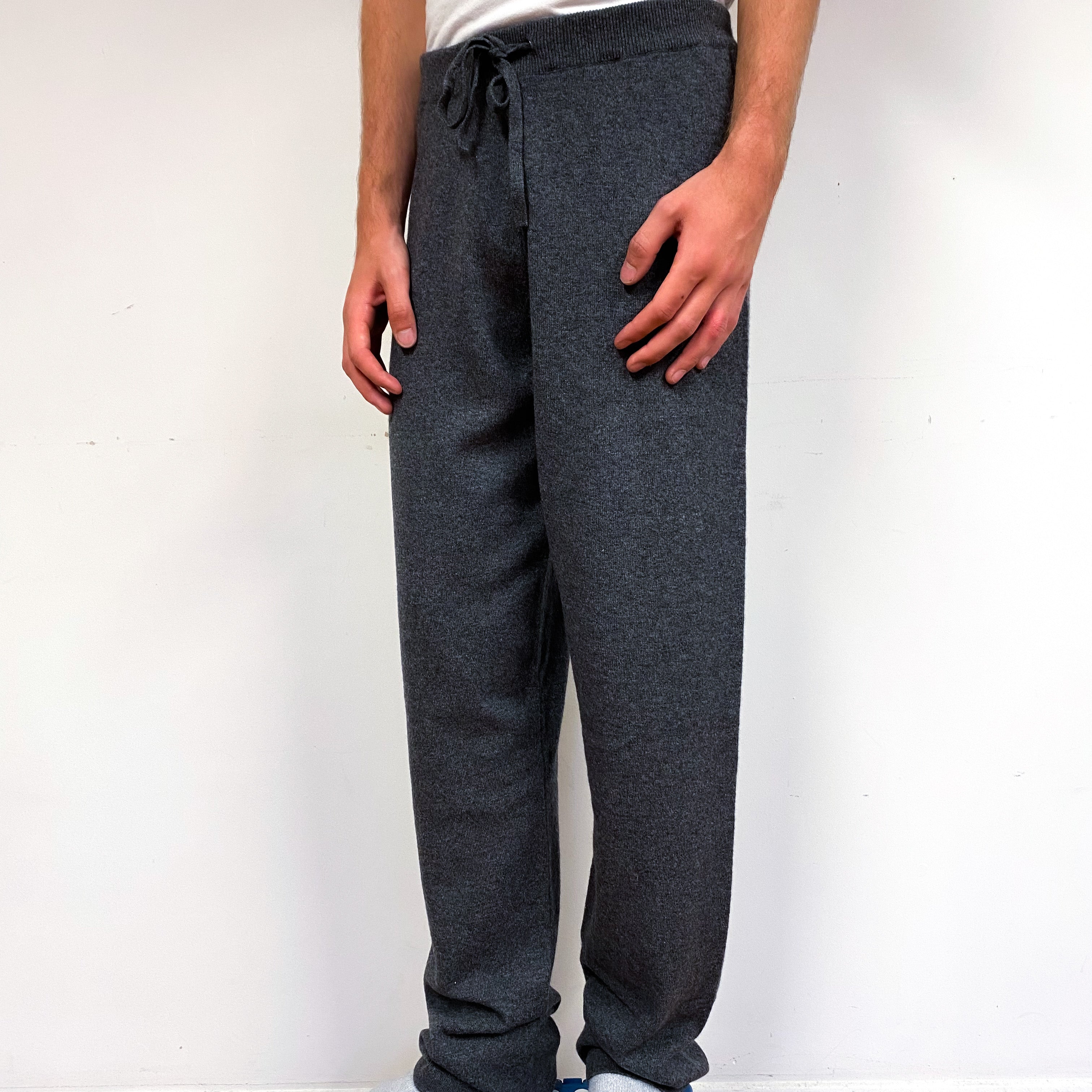 Men’s Luxury Brand New Scottish Slate Grey Lounge Pants Small