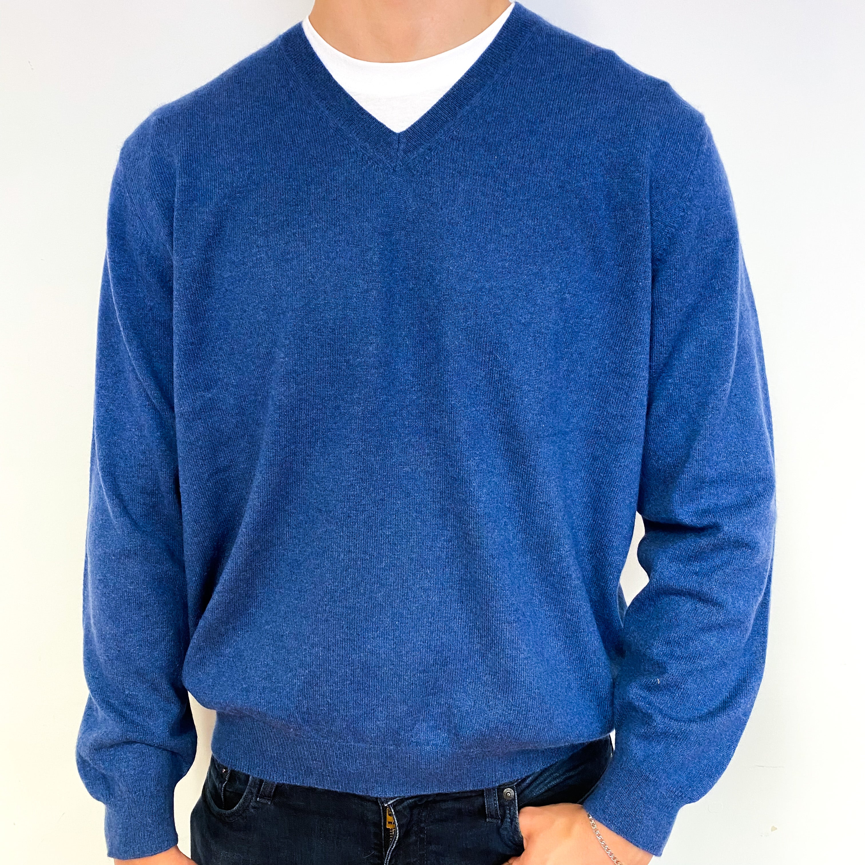 Men's Naval Blue Cashmere V-Neck Jumper Extra Large