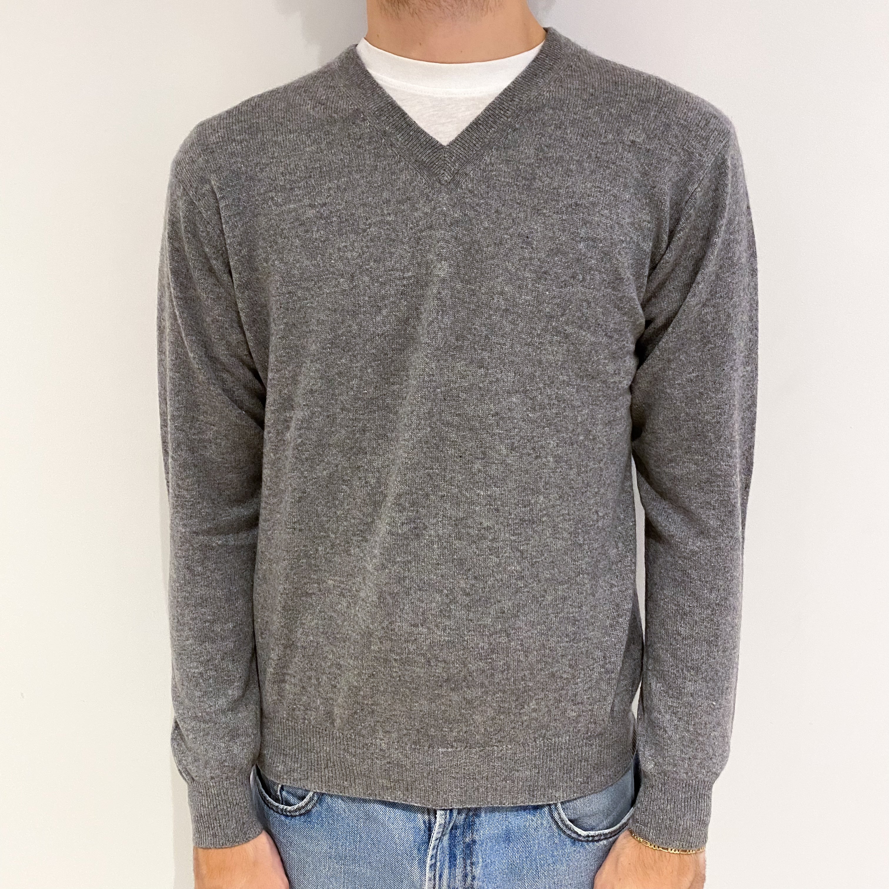 Men's Ash Grey Cashmere V Neck Jumper Medium