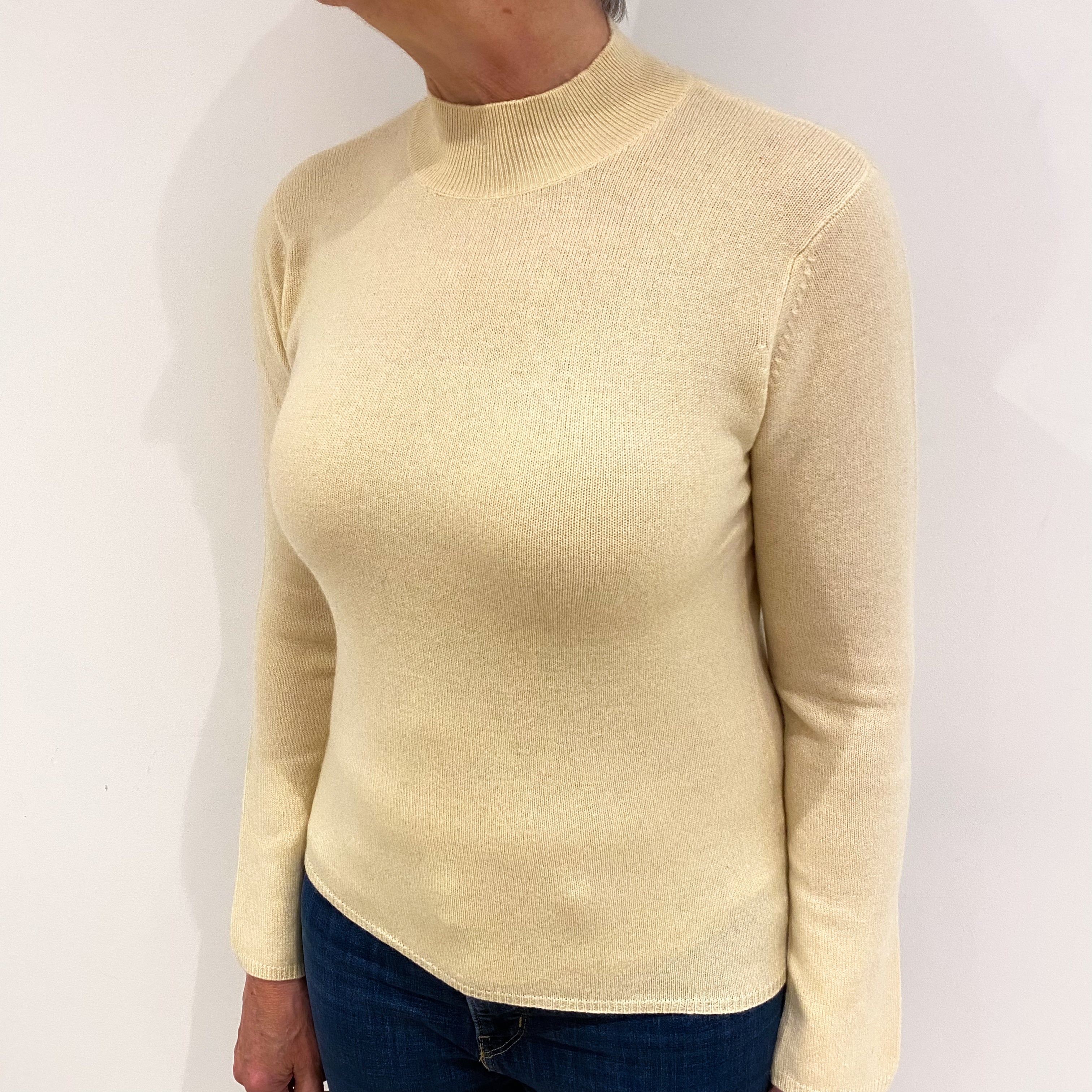 Pale Yellow Cashmere Turtle Neck Jumper Medium