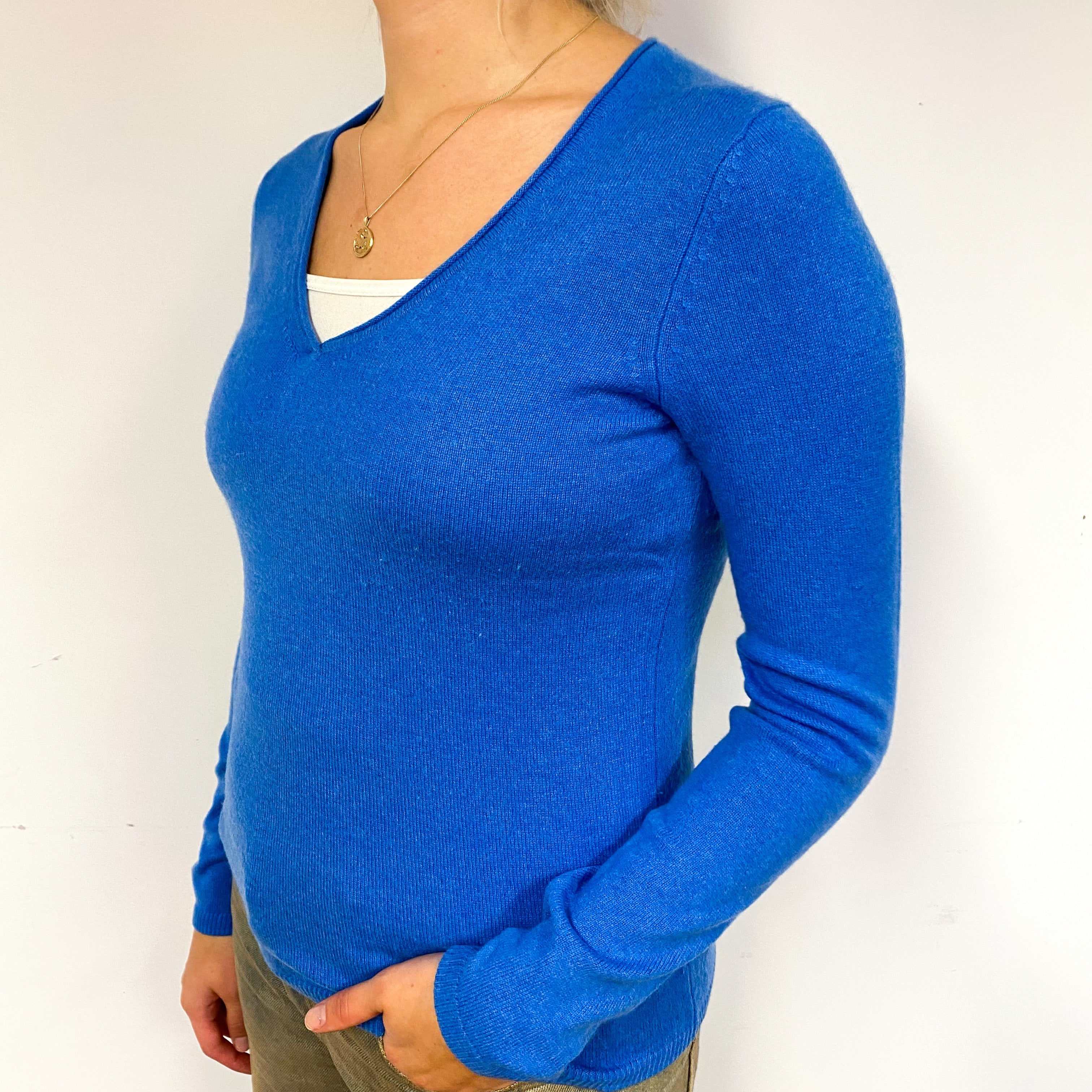 Tanzanite Blue Cashmere V-Neck Jumper Small