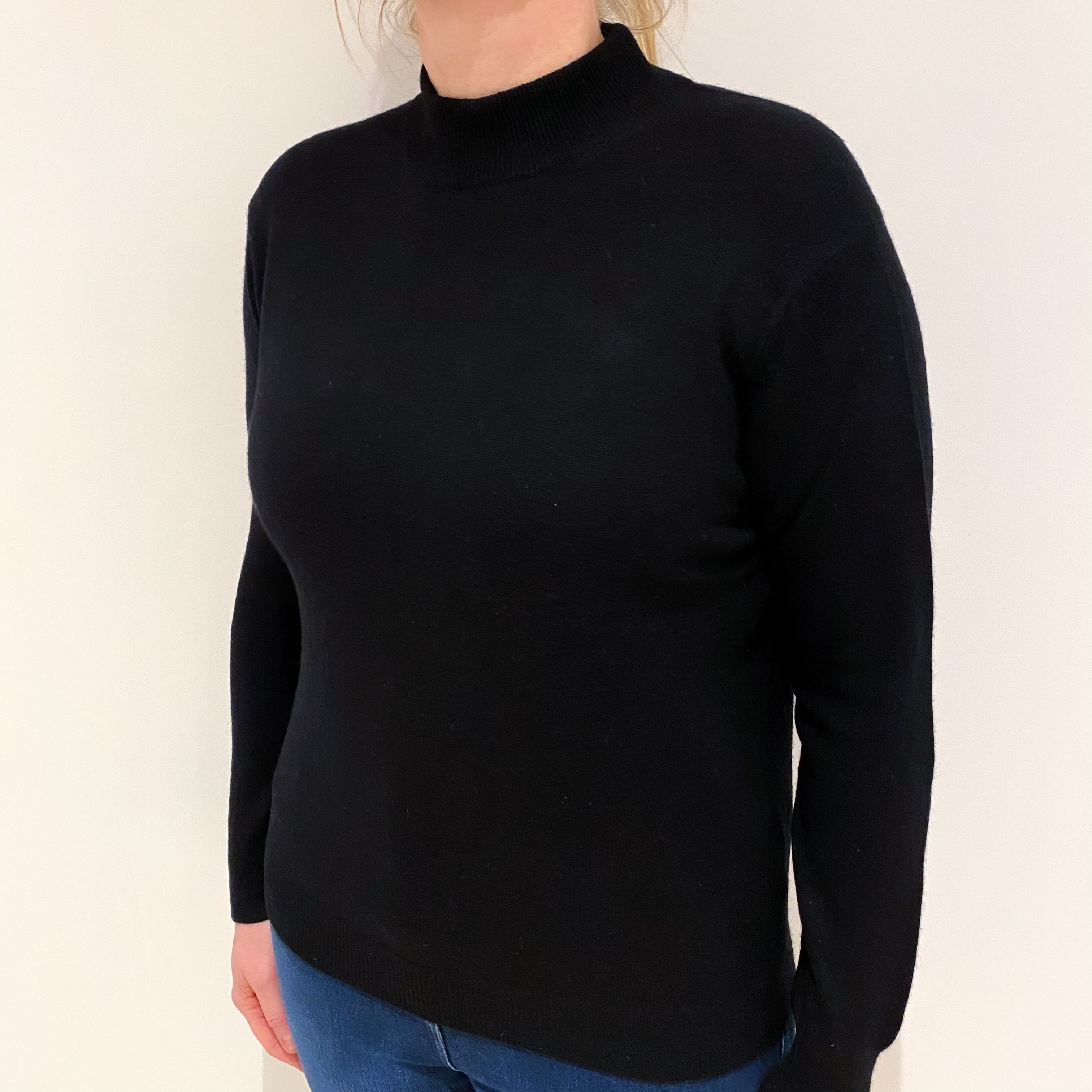 Black Cashmere Turtle Neck Jumper Large