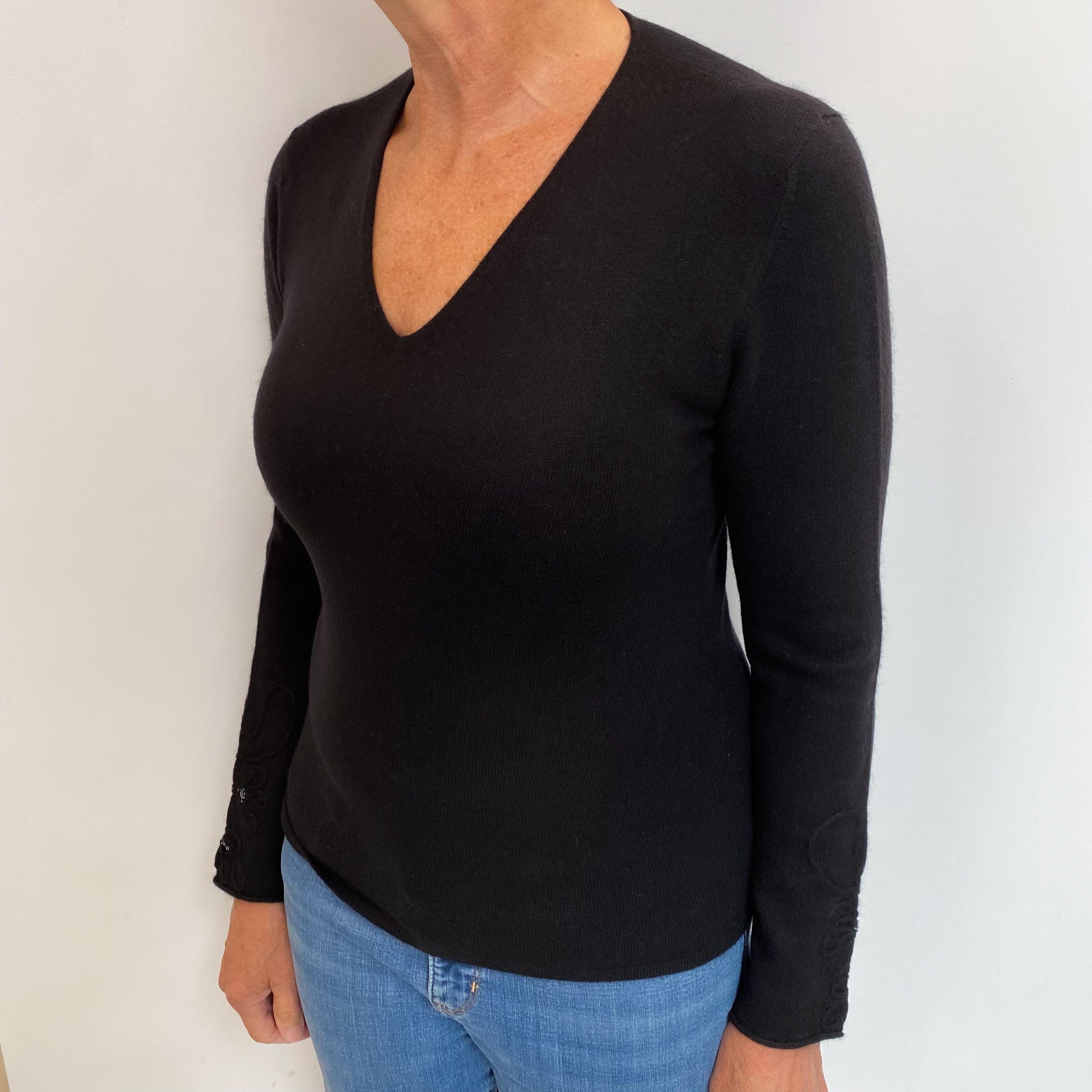 Scottish Black Cashmere V Neck Jumper Medium