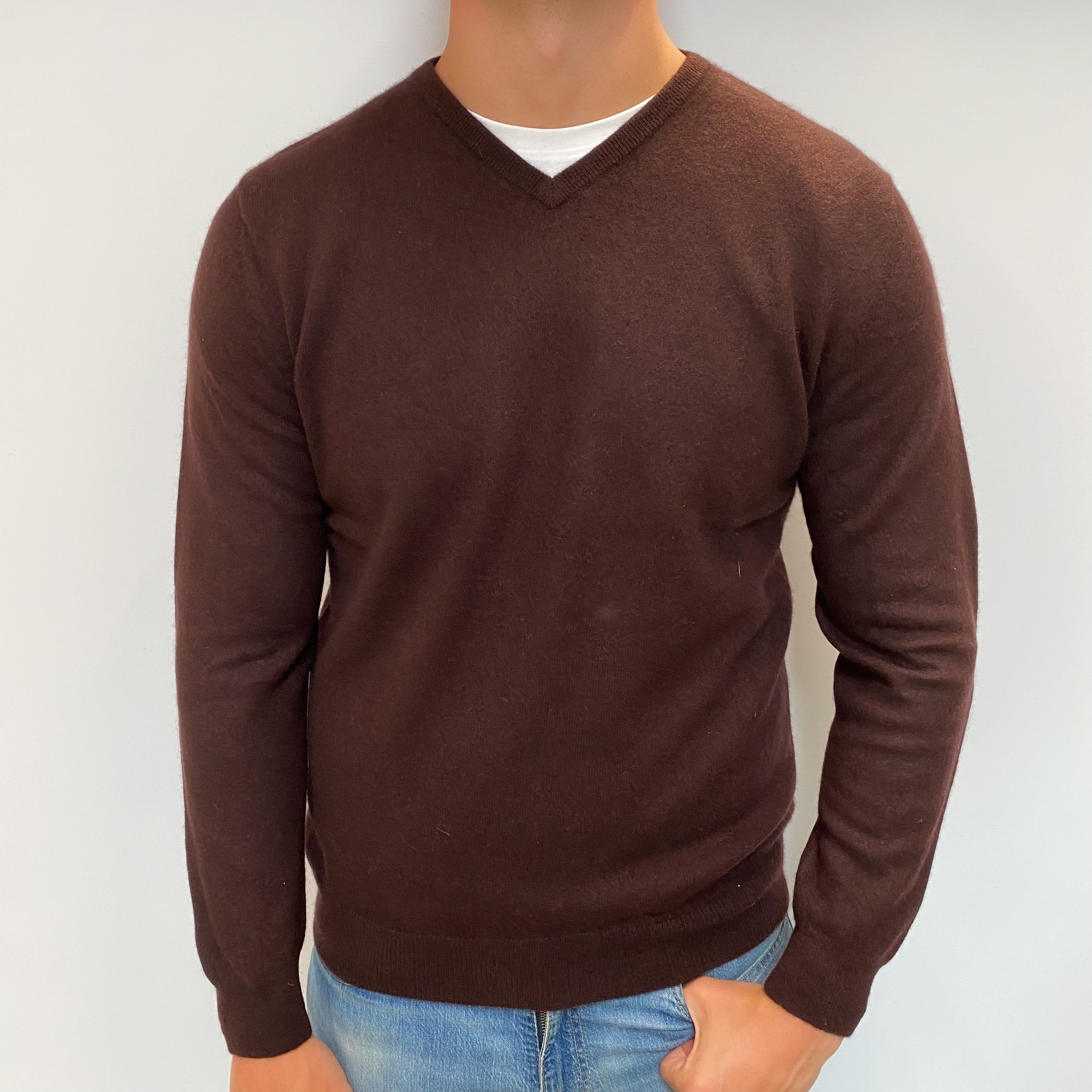 Men's Dark Chocolate Brown Cashmere V Neck Jumper XL