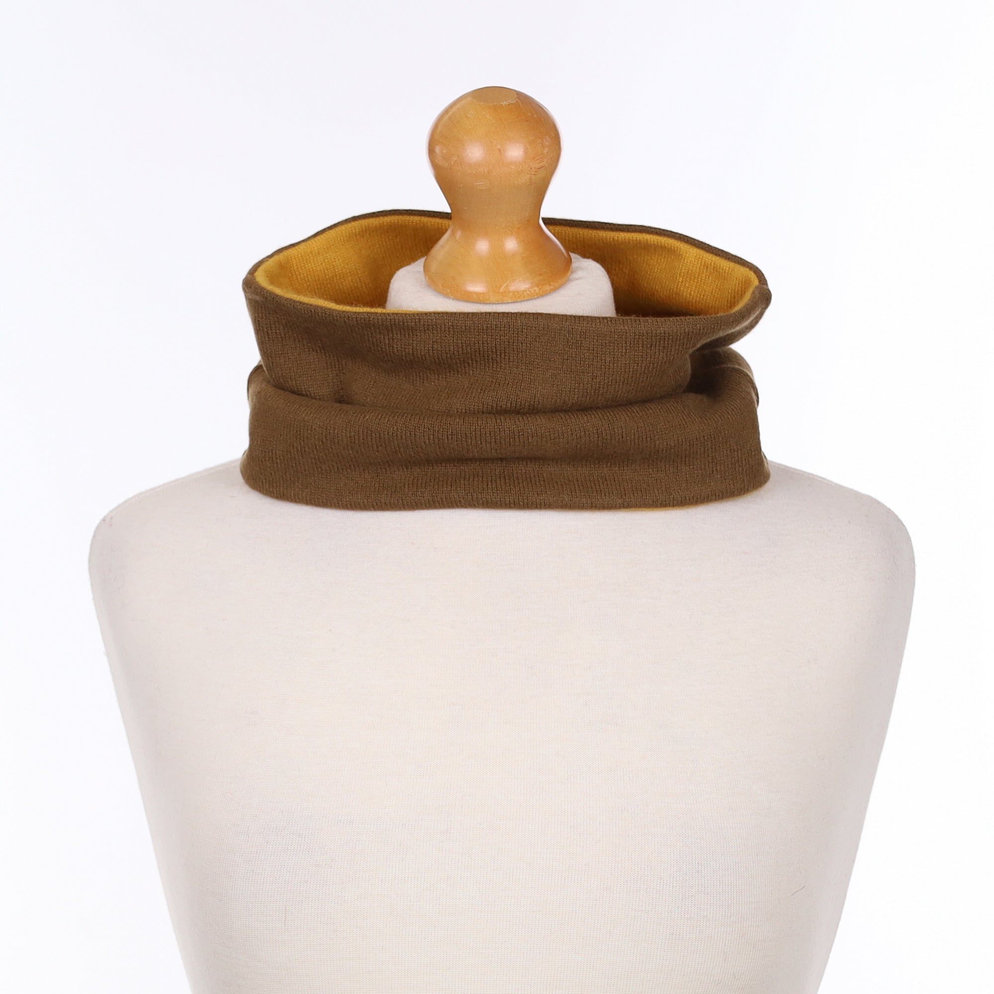 Turftan and Old Gold Neck Warmer