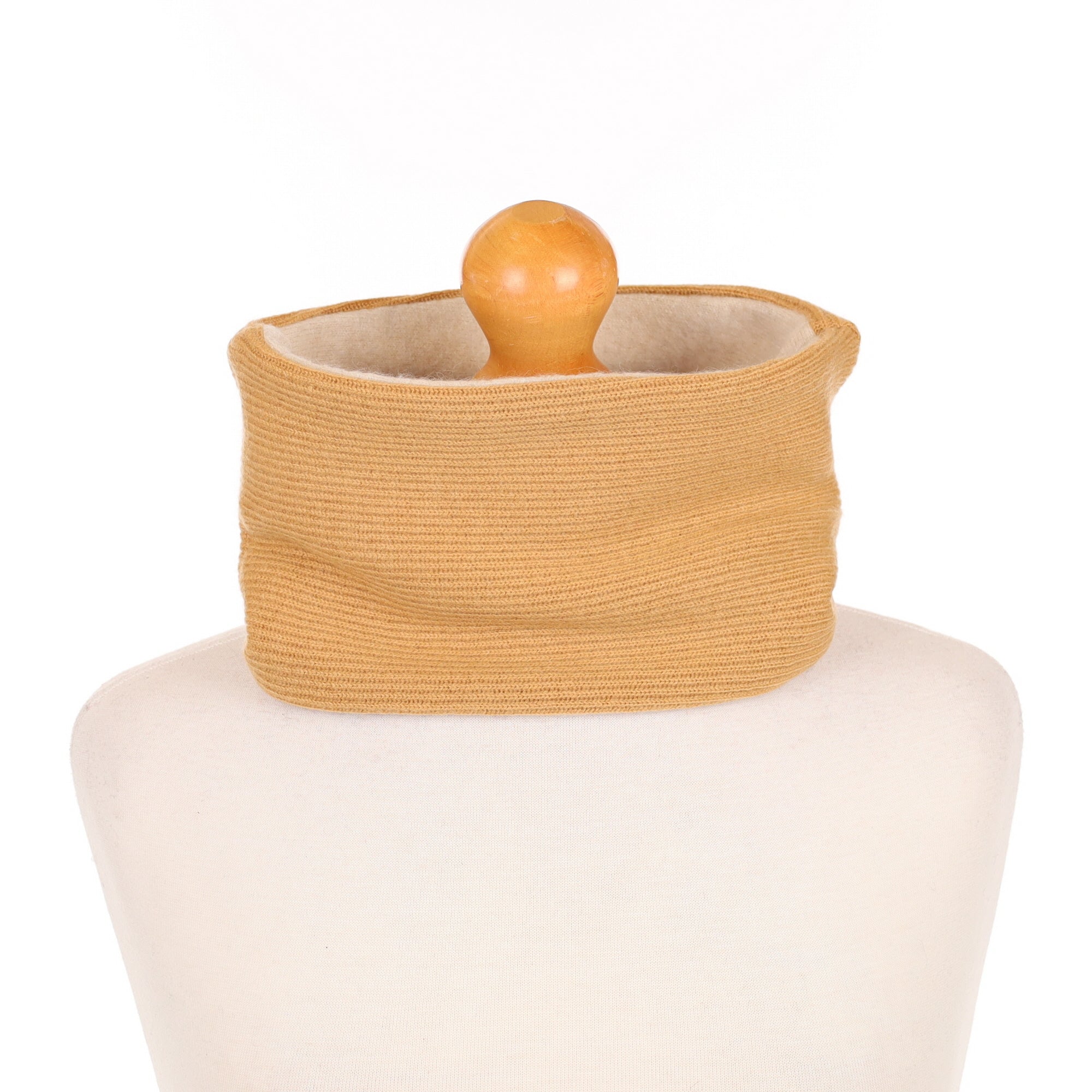 Brown Ribbed and Cream Neck Warmer