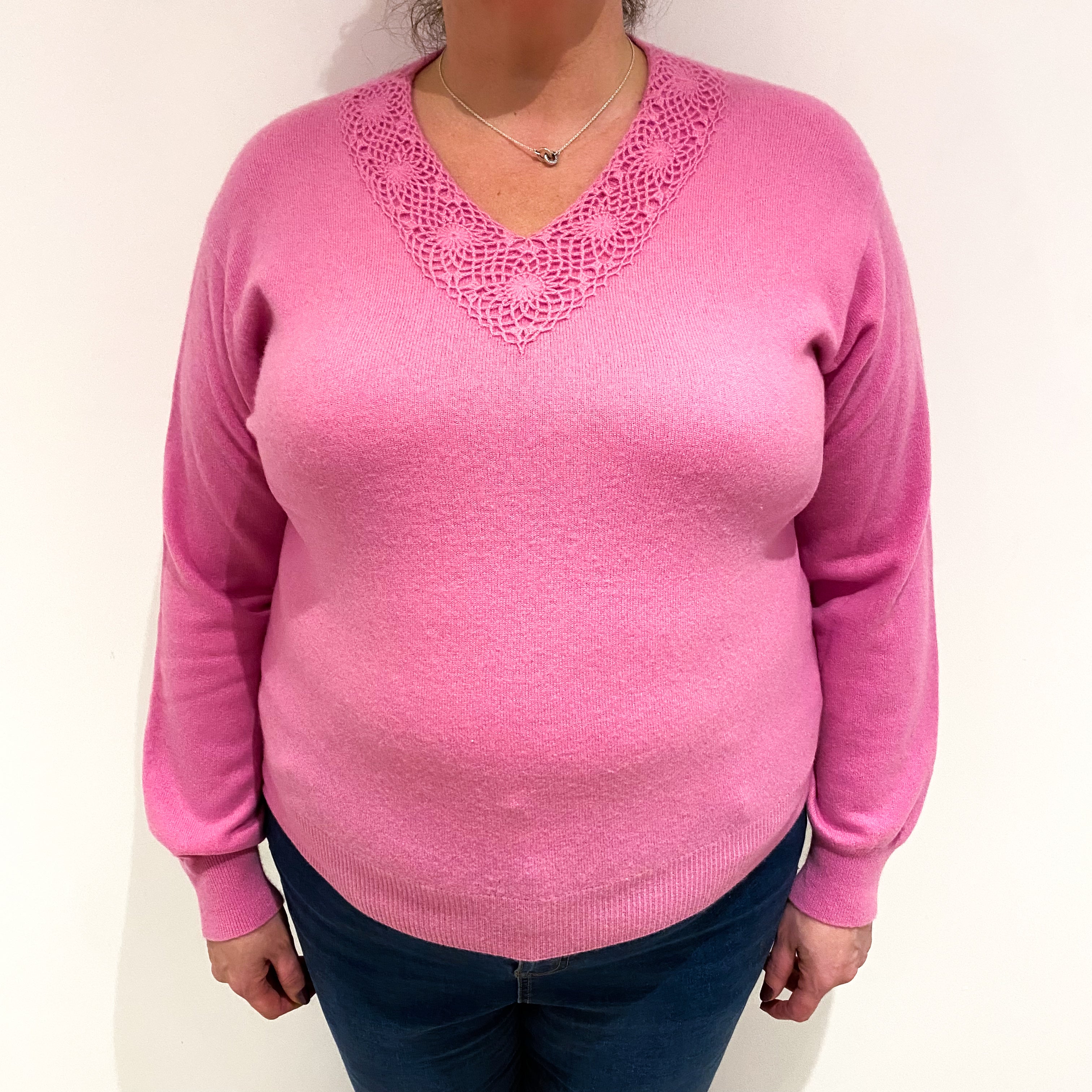 Foxglove Pink Cashmere Crochet V Neck Jumper Extra Large