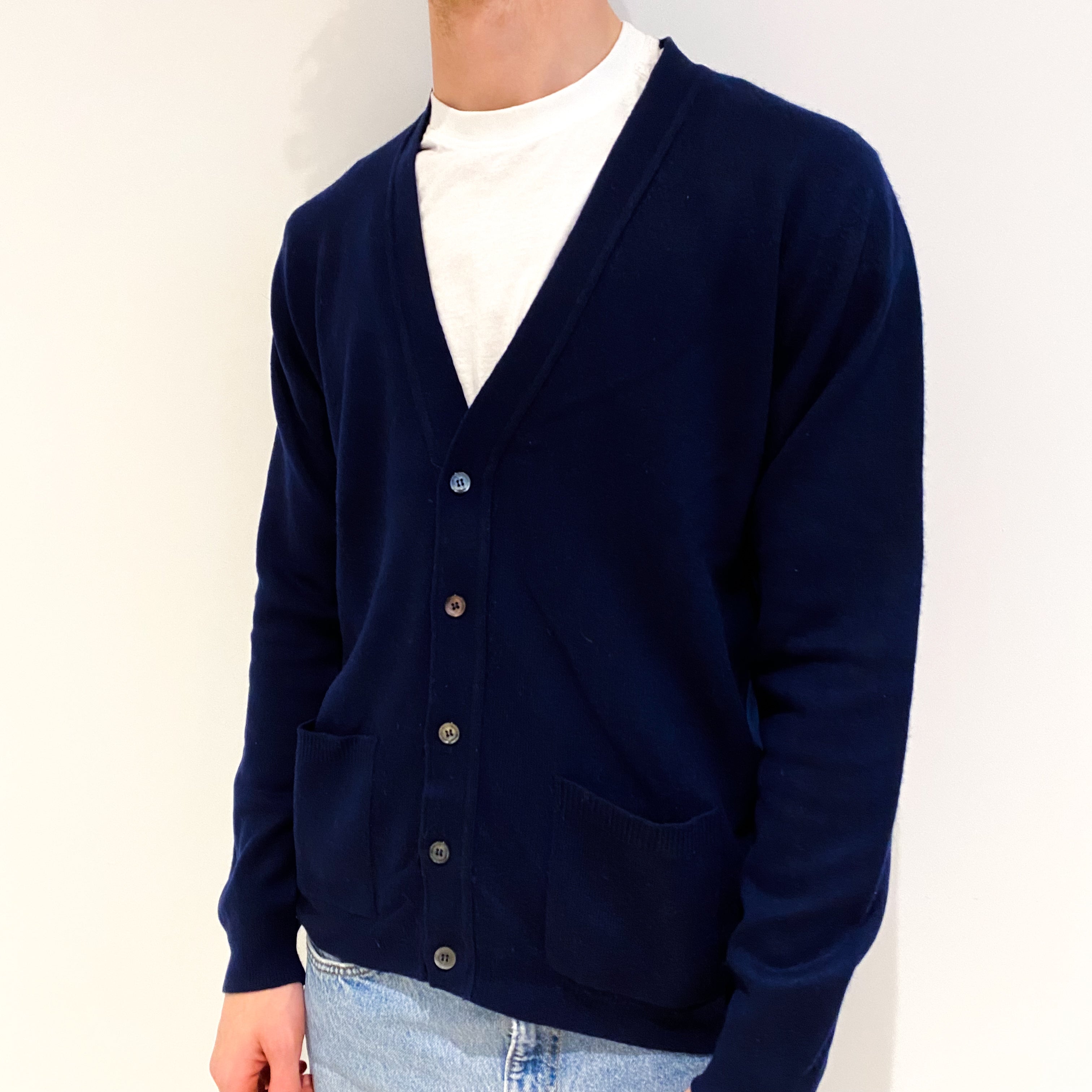 Men's Navy Blue Cashmere V-Neck Cardigan with Pockets Medium