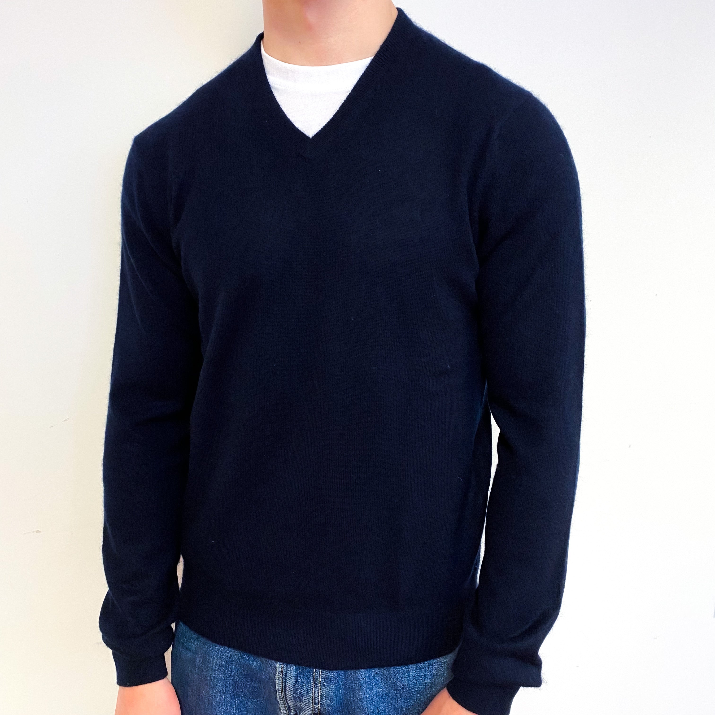 Men's Dark Navy Blue Cashmere V-Neck Jumper Small