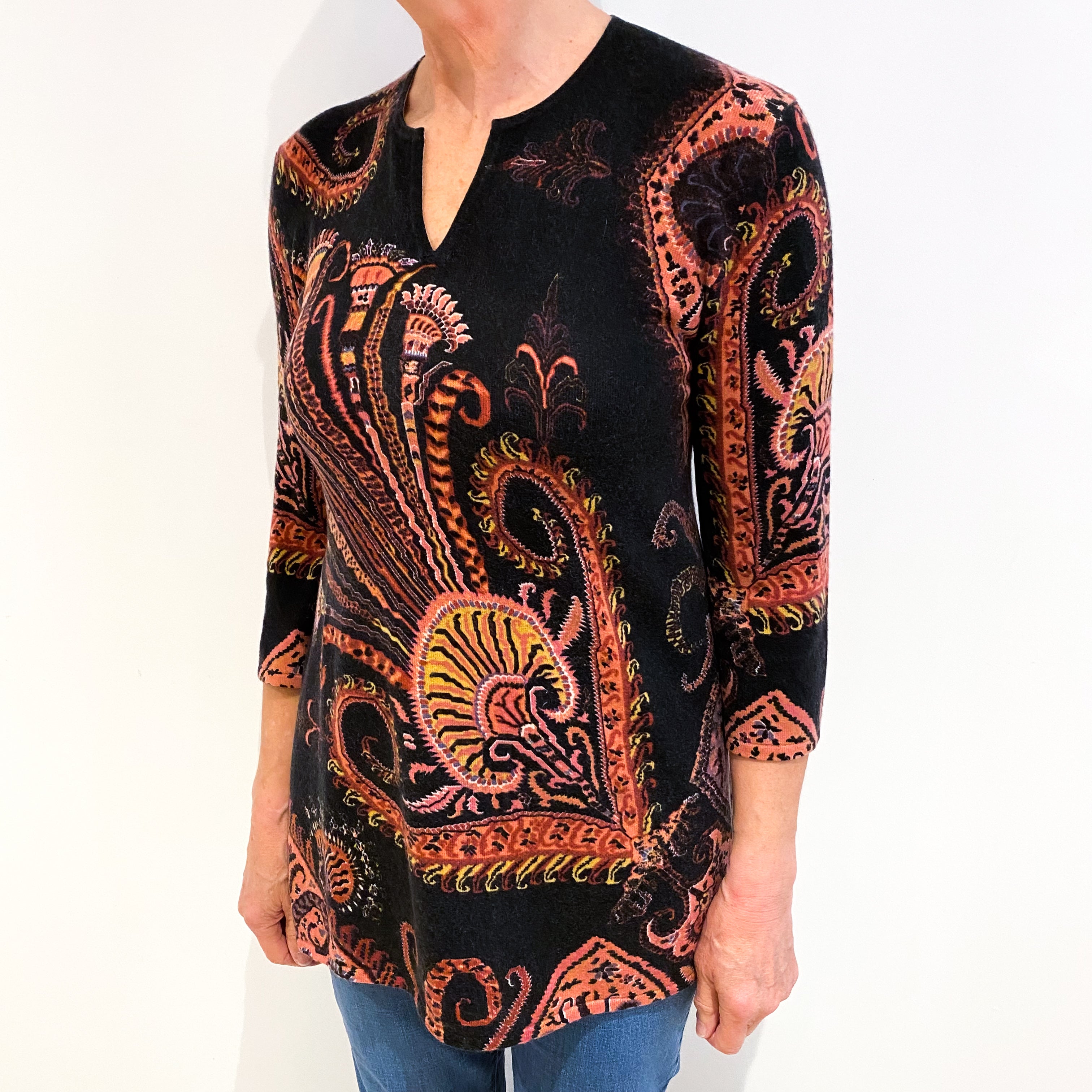 Black With Red Pattern Cashmere V Neck Longline Jumper Medium
