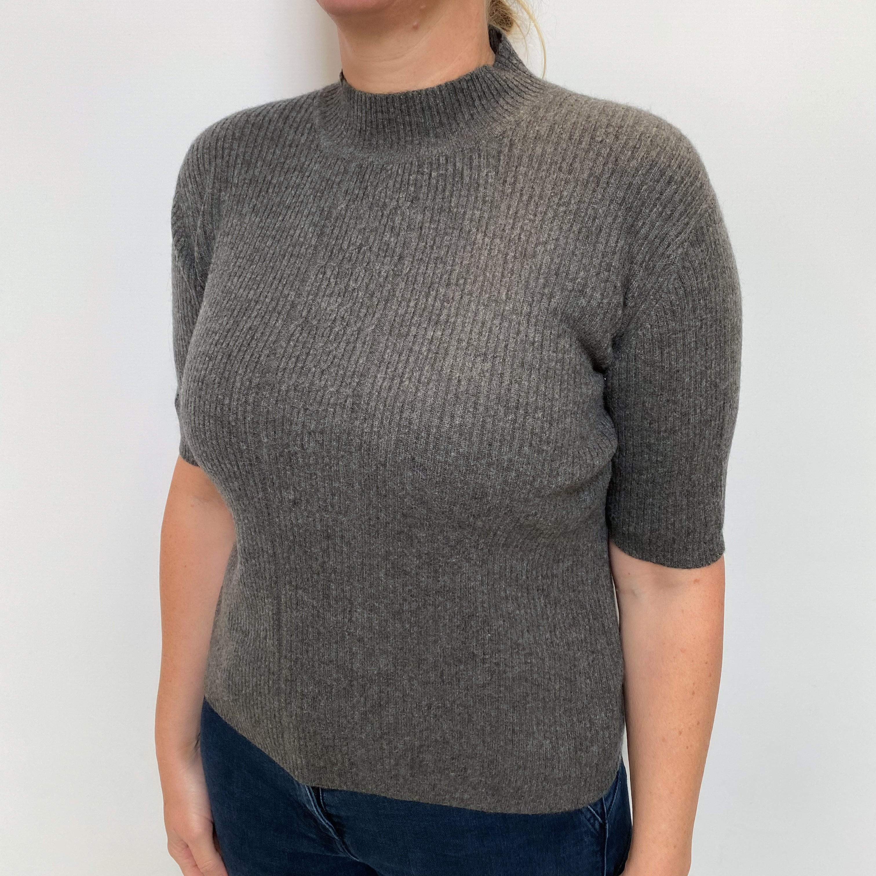 Ash Grey Cashmere Turtle Neck Short Sleeved Jumper Large