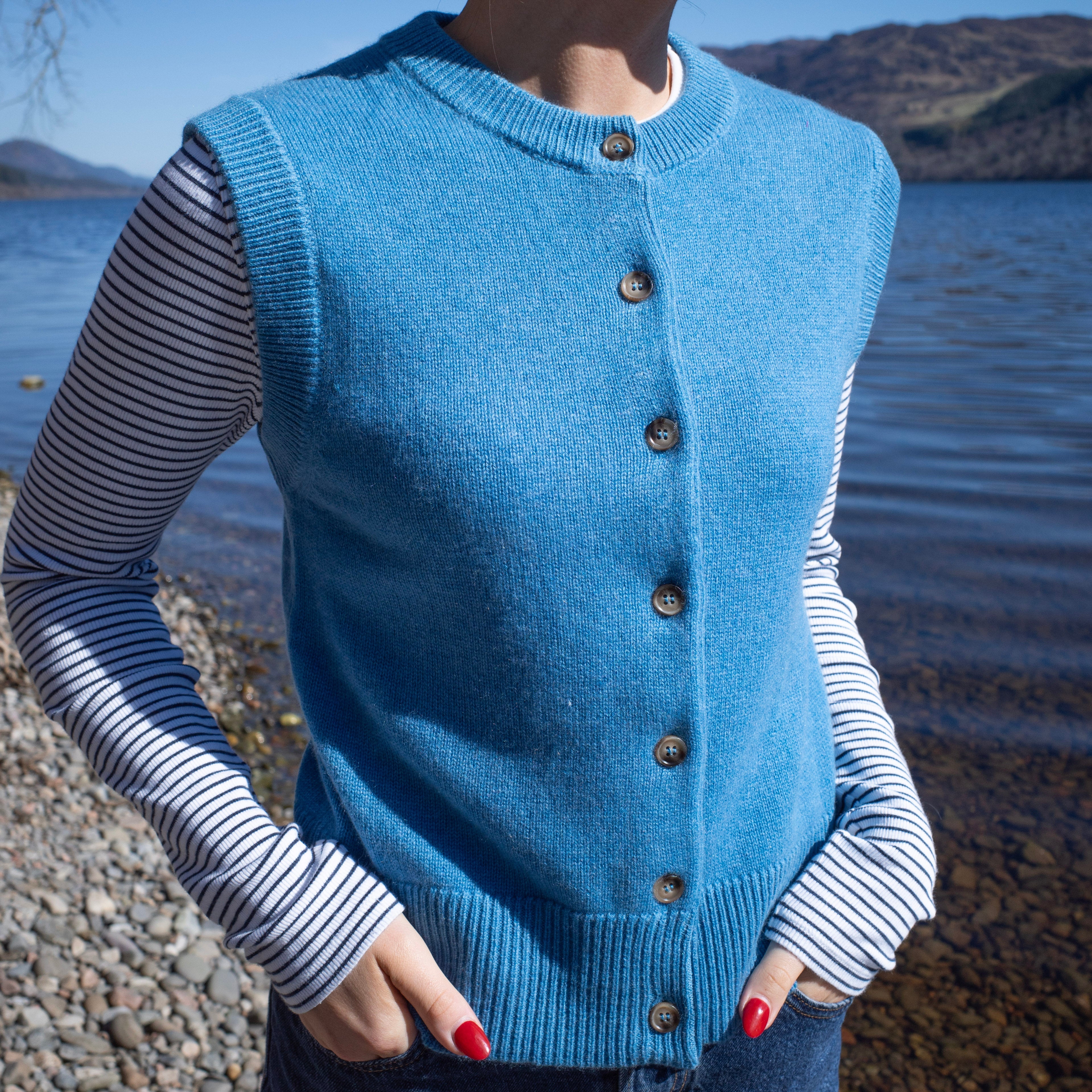 Brand New Mediterranean Blue Luxury Cashmere Crew Neck Waistcoat Medium UK 12-14