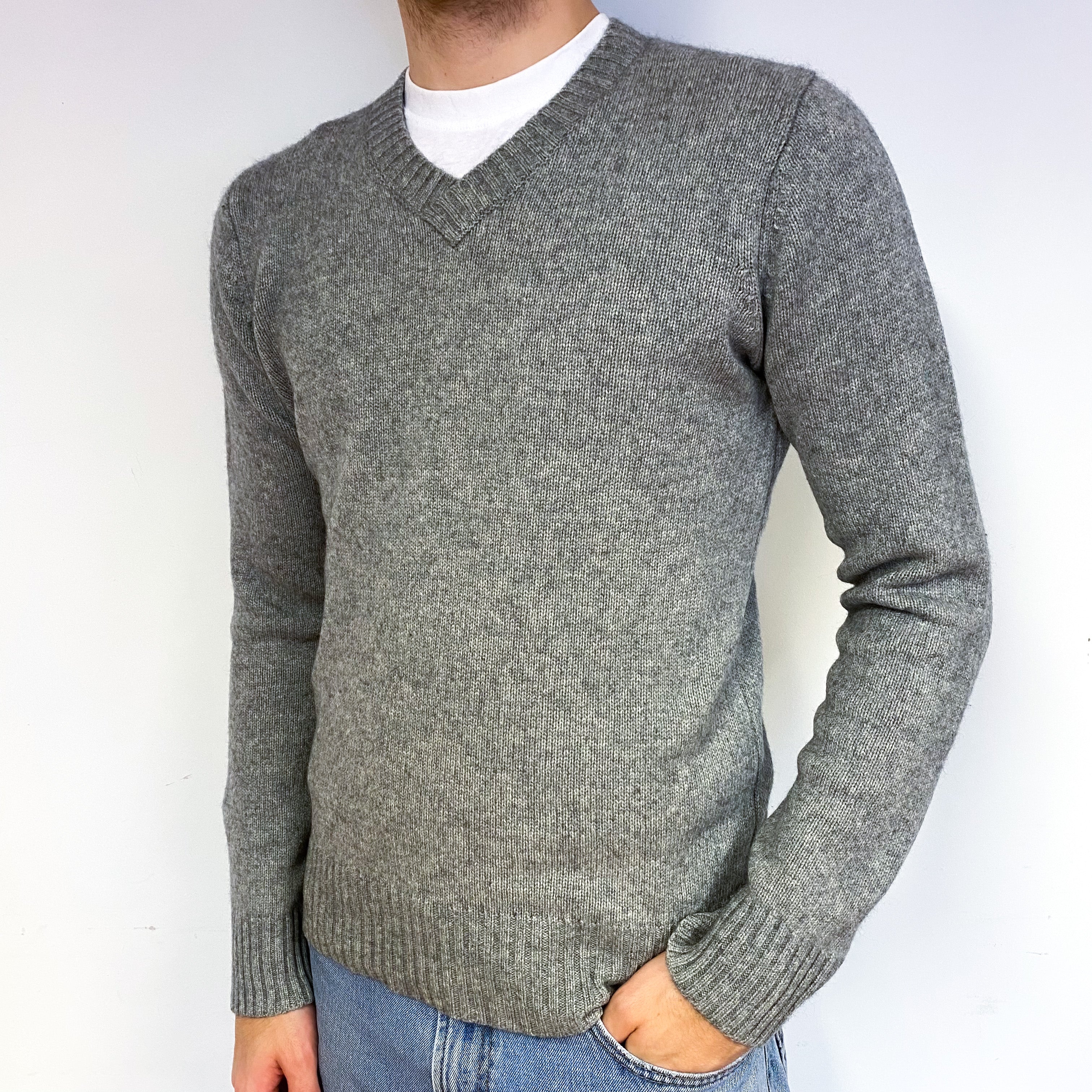 Men's Steel Grey Heavy Knit Cashmere V-Neck Jumper Medium