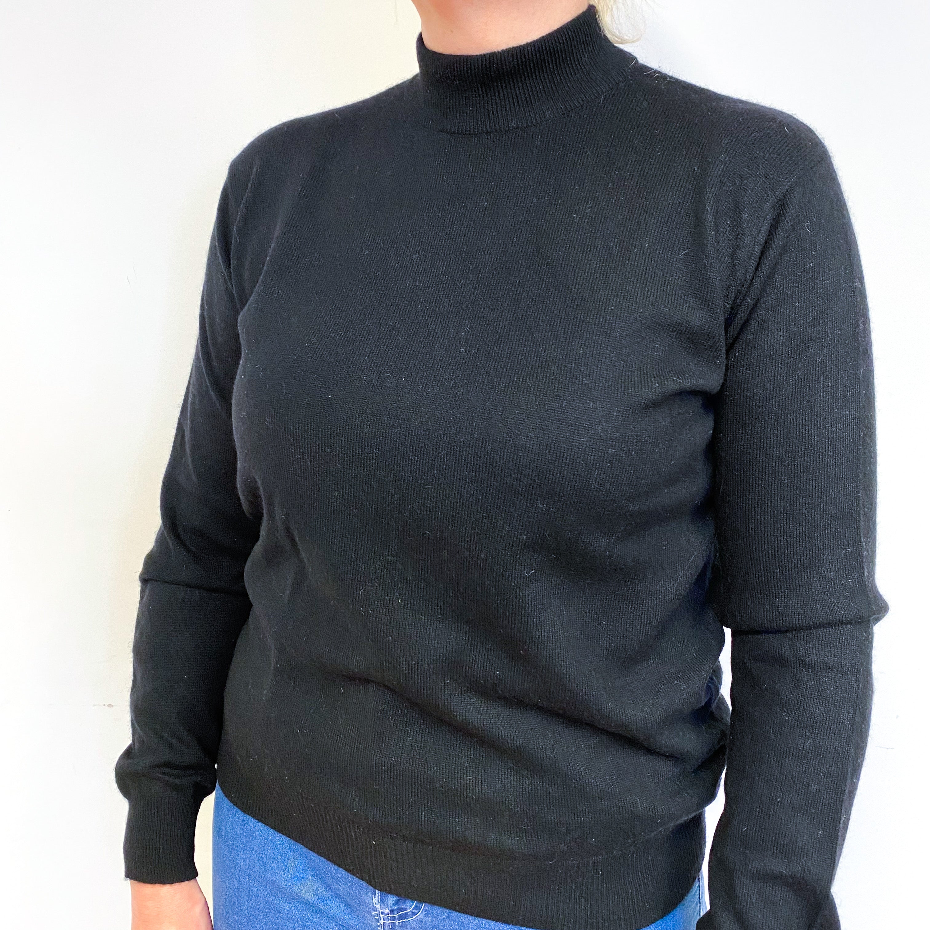 Black Cashmere Turtle Neck Jumper Large