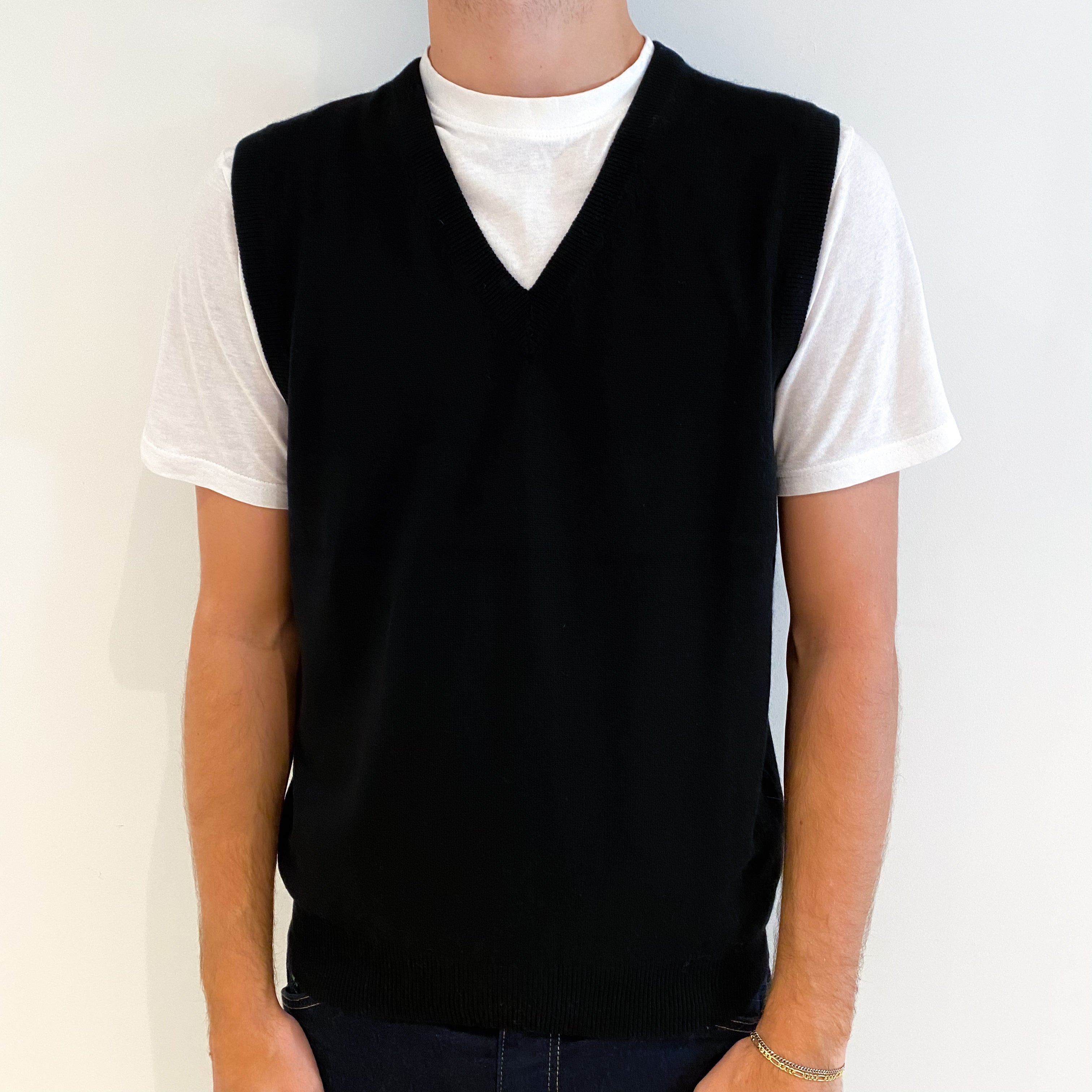 Men's Black Cashmere V-Neck Tank Top Medium