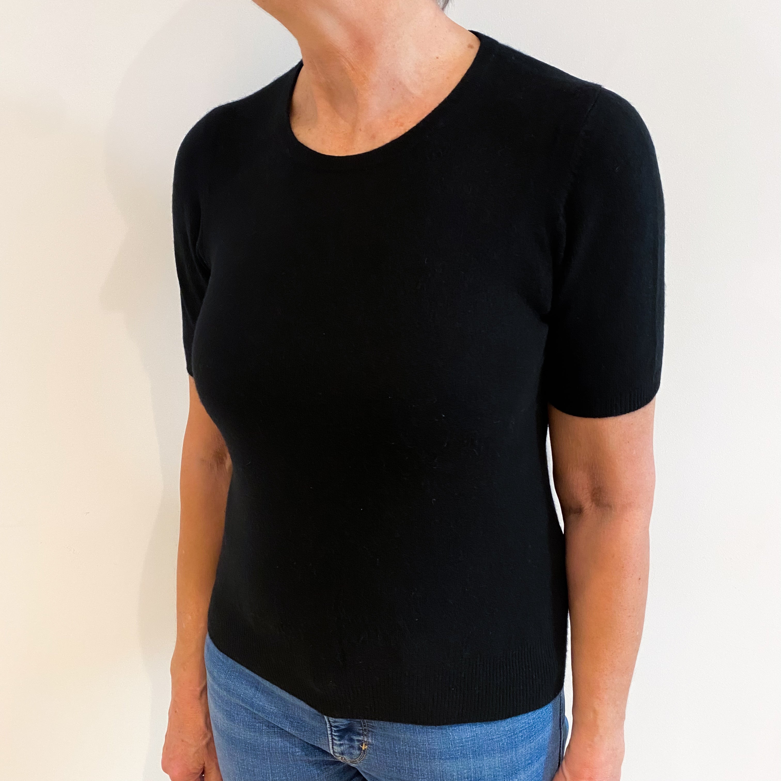 Black Cashmere Short Sleeved Crew Neck Jumper Medium