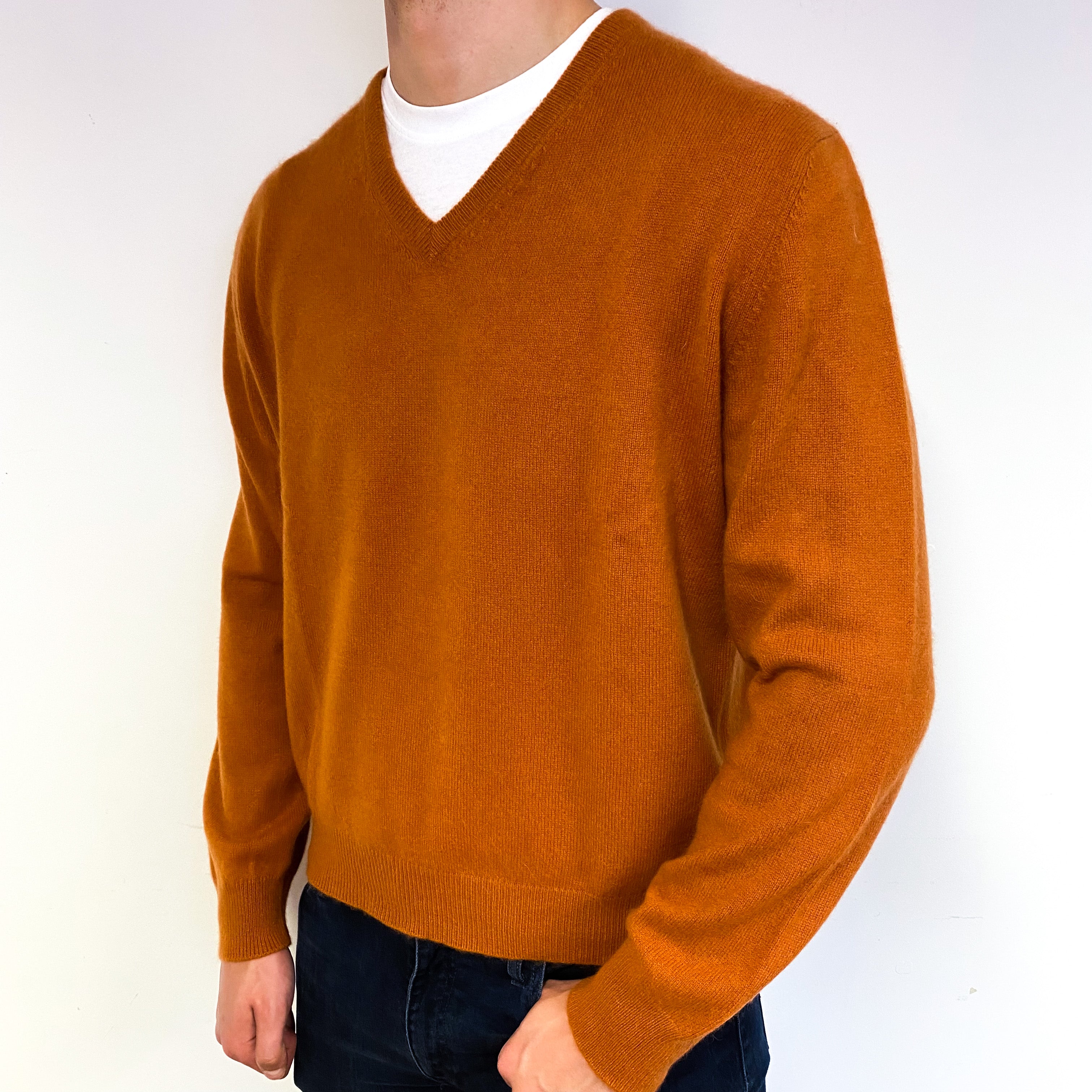 Men's Gingerbread Orange Cashmere V-Neck Jumper Extra Extra Large