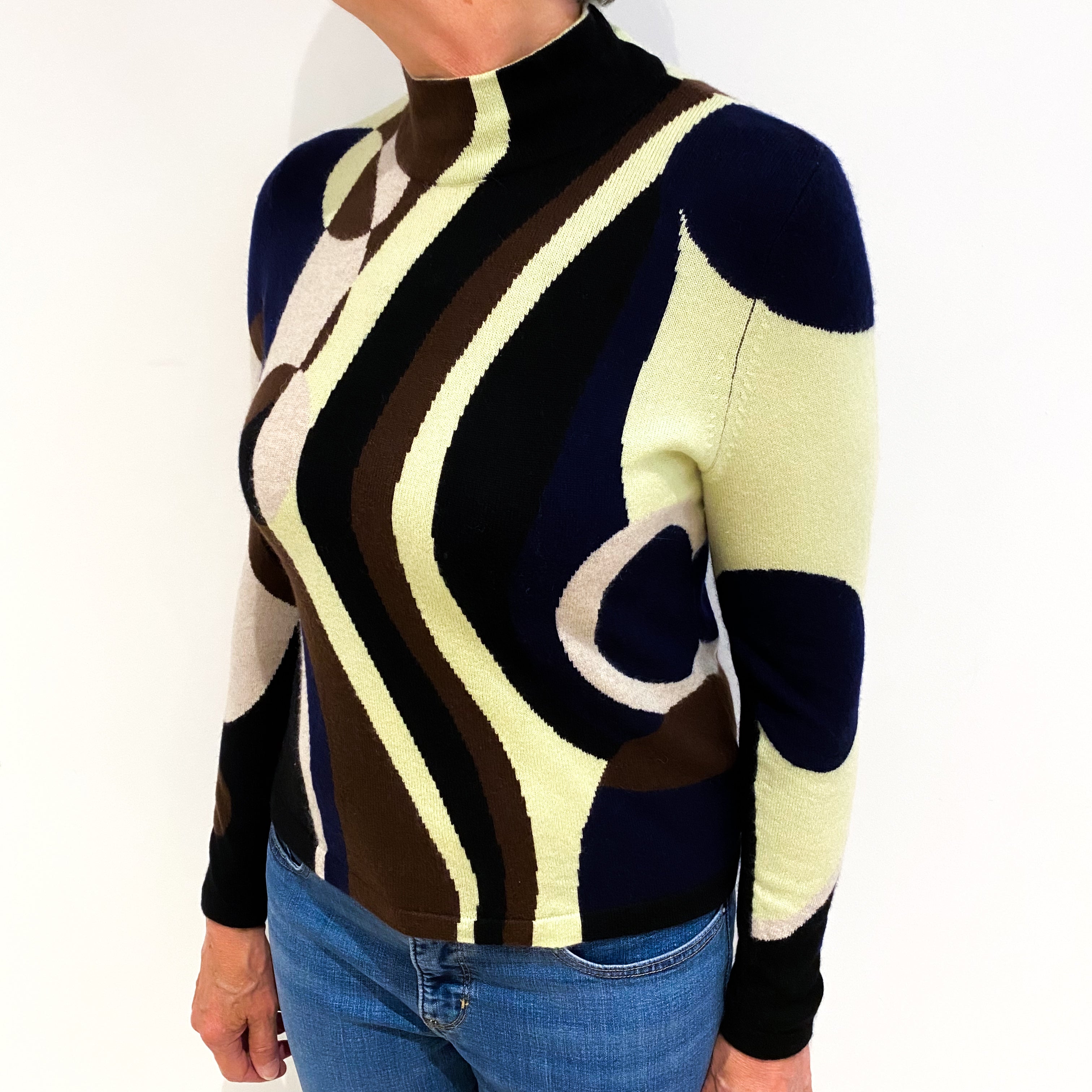 Soft Lime Green Patterned Cashmere Turtle Neck Jumper Medium
