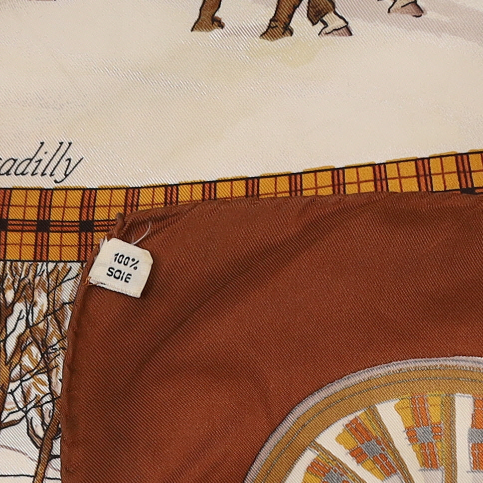 Hermès L'hiver en Poste Silk Scarf