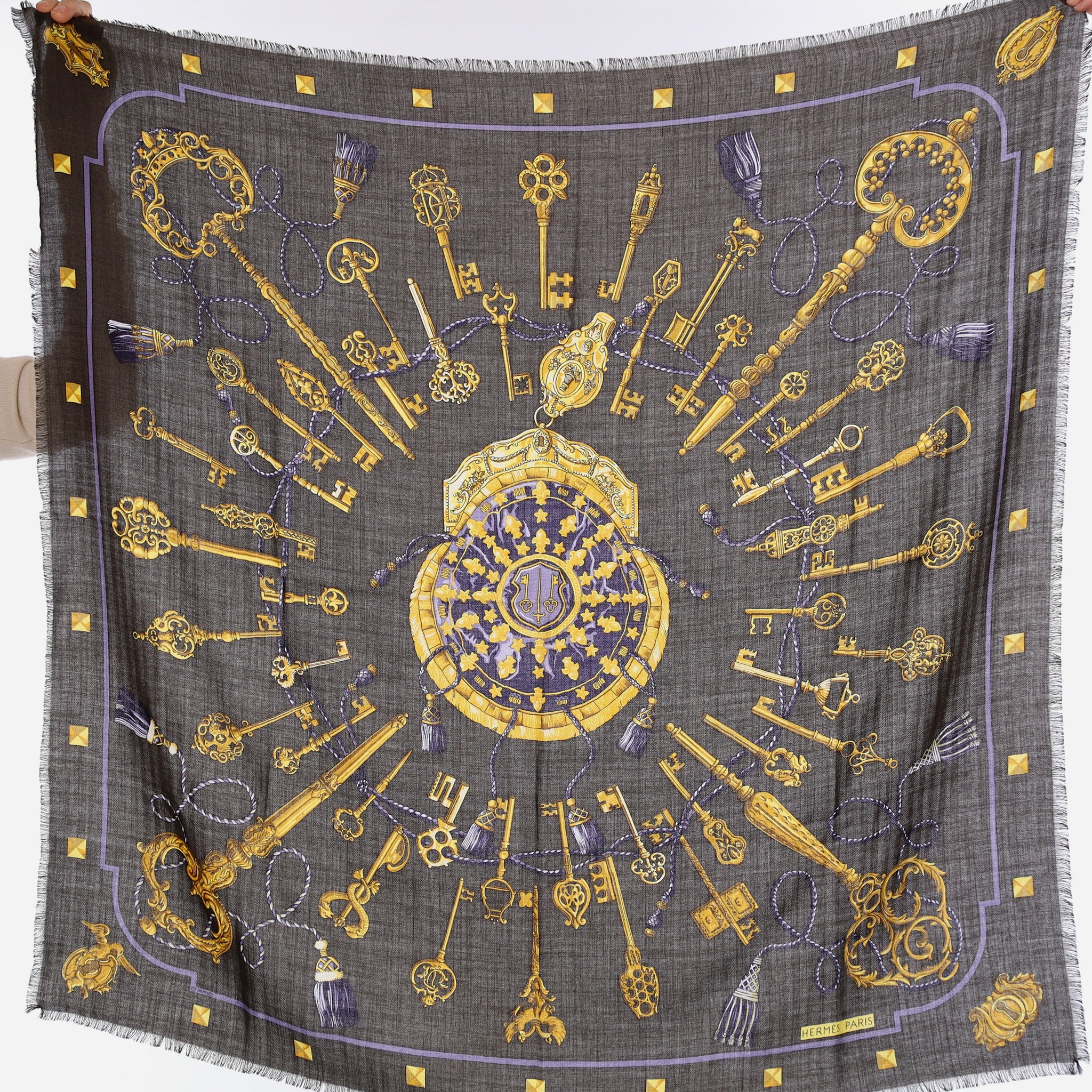 Pristine Boxed Hermès Les Clefs Cashmere Silk Scarf