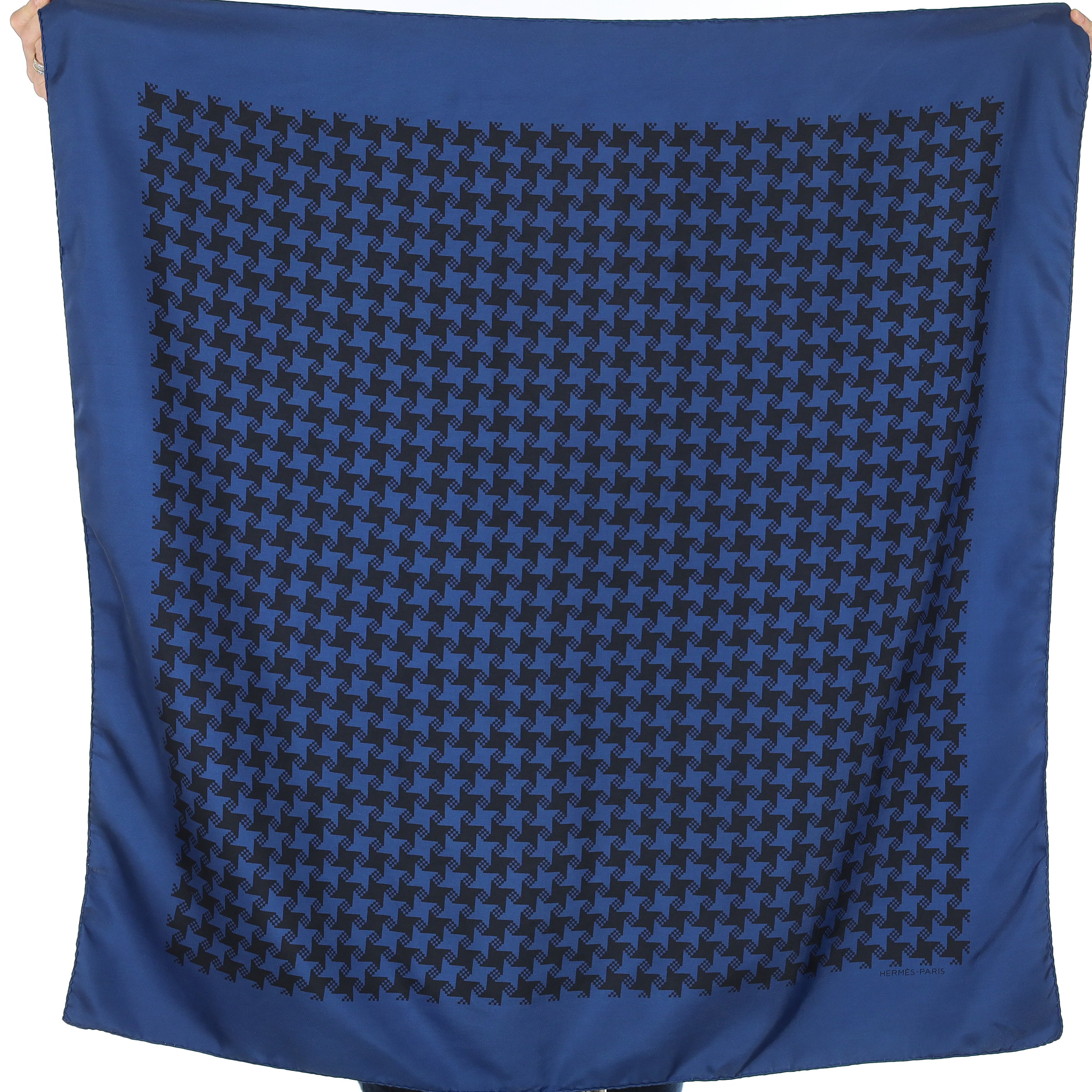 Hermès Dig Tooth Check Silk Scarf