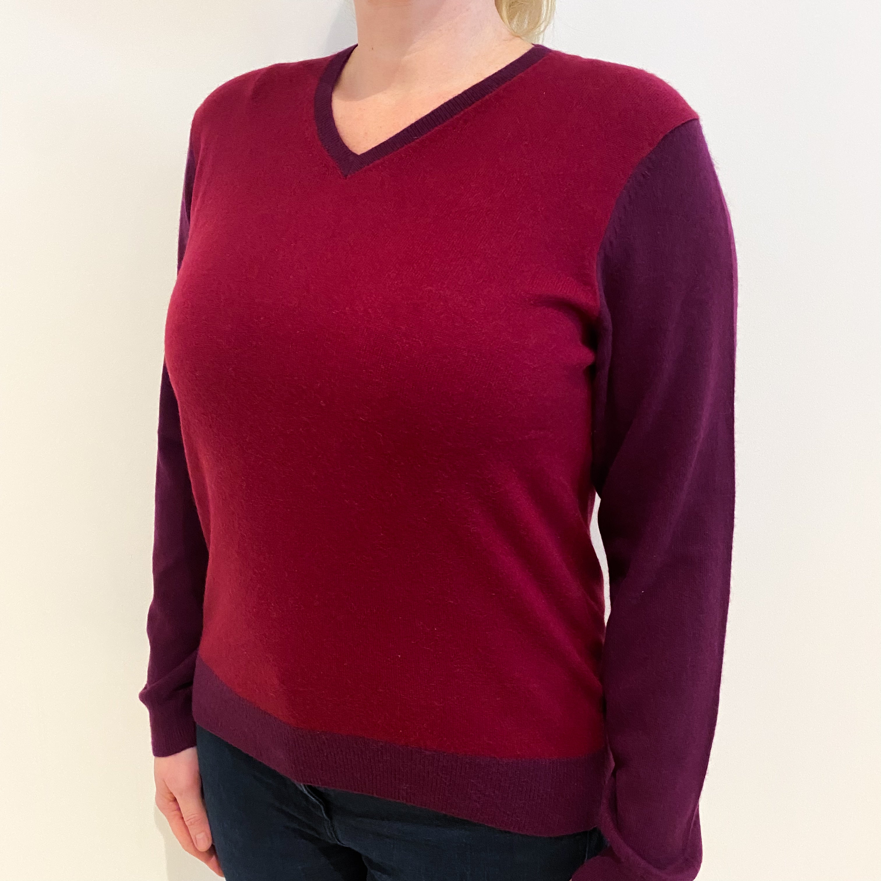 Burgundy and Aubergine Cashmere V Neck Jumper Large