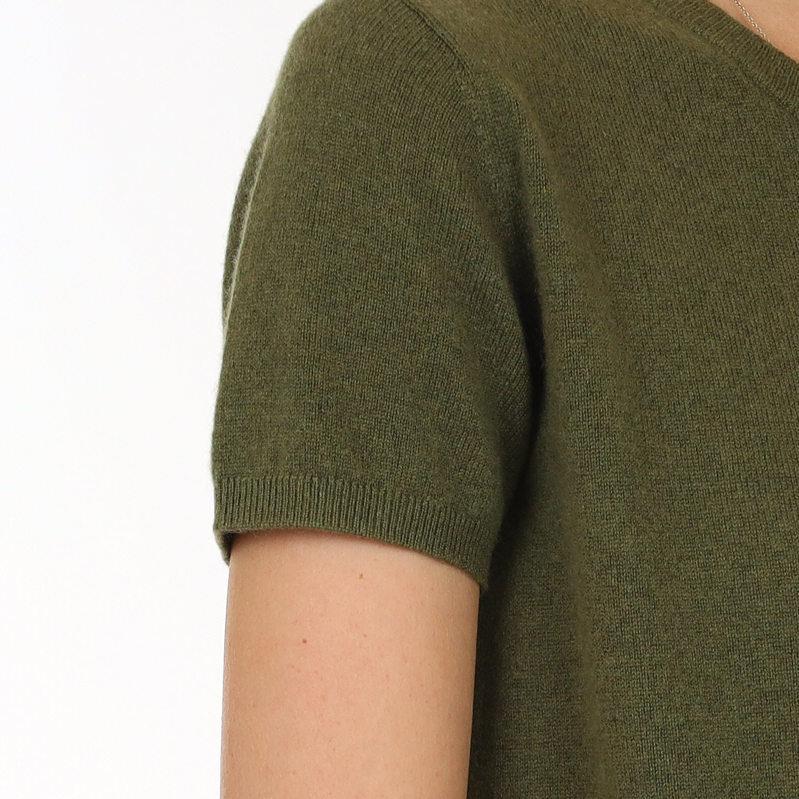 Brand New Olive Green Cashmere Crew Neck T-Shirt Medium UK 12-14