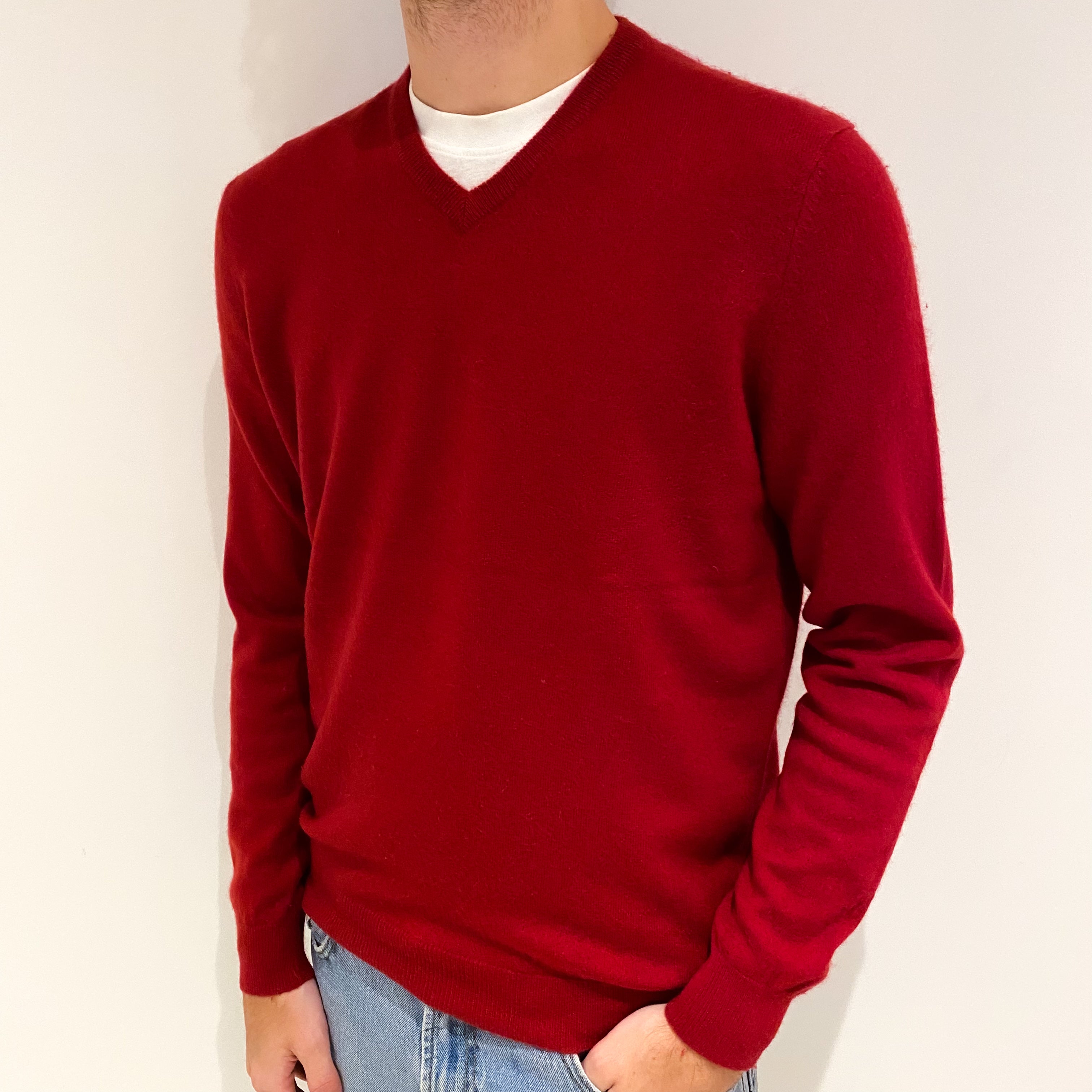 Men's Crimson Red Cashmere V-Neck Jumper Large