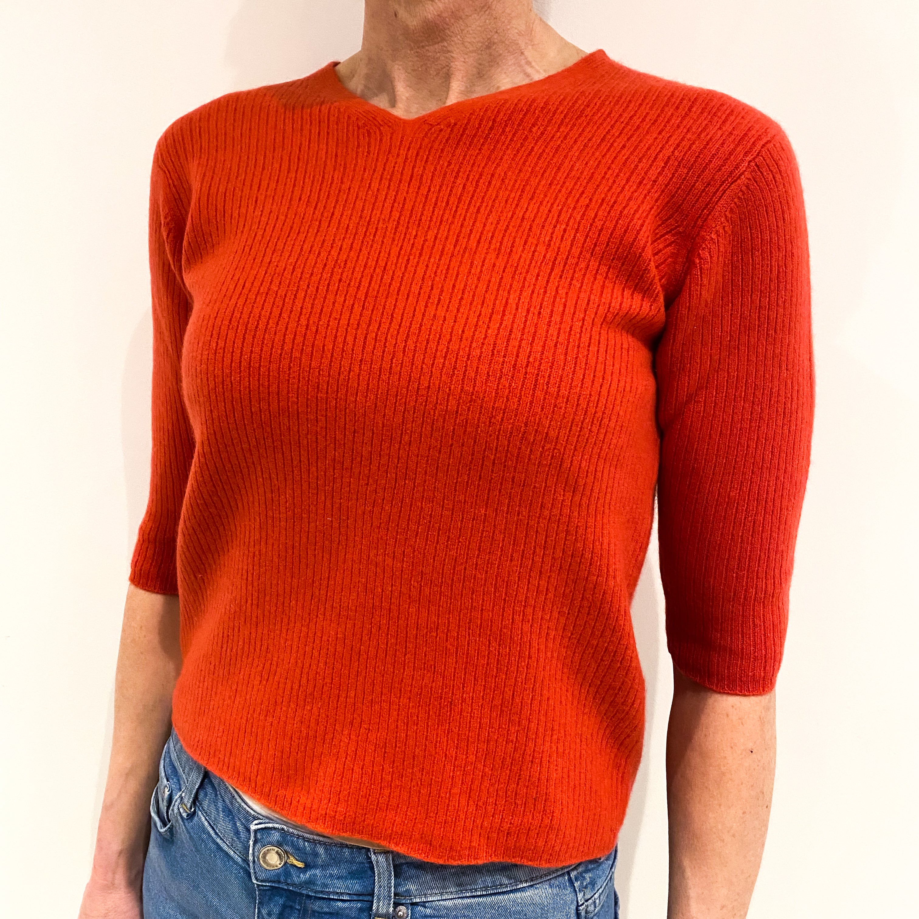 Vermillion Red Short Sleeved Cashmere V Neck Ribbed Knit Jumper Small