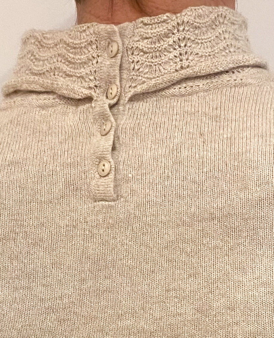 Oatmeal Beige Cashmere Turtle Neck Jumper Small