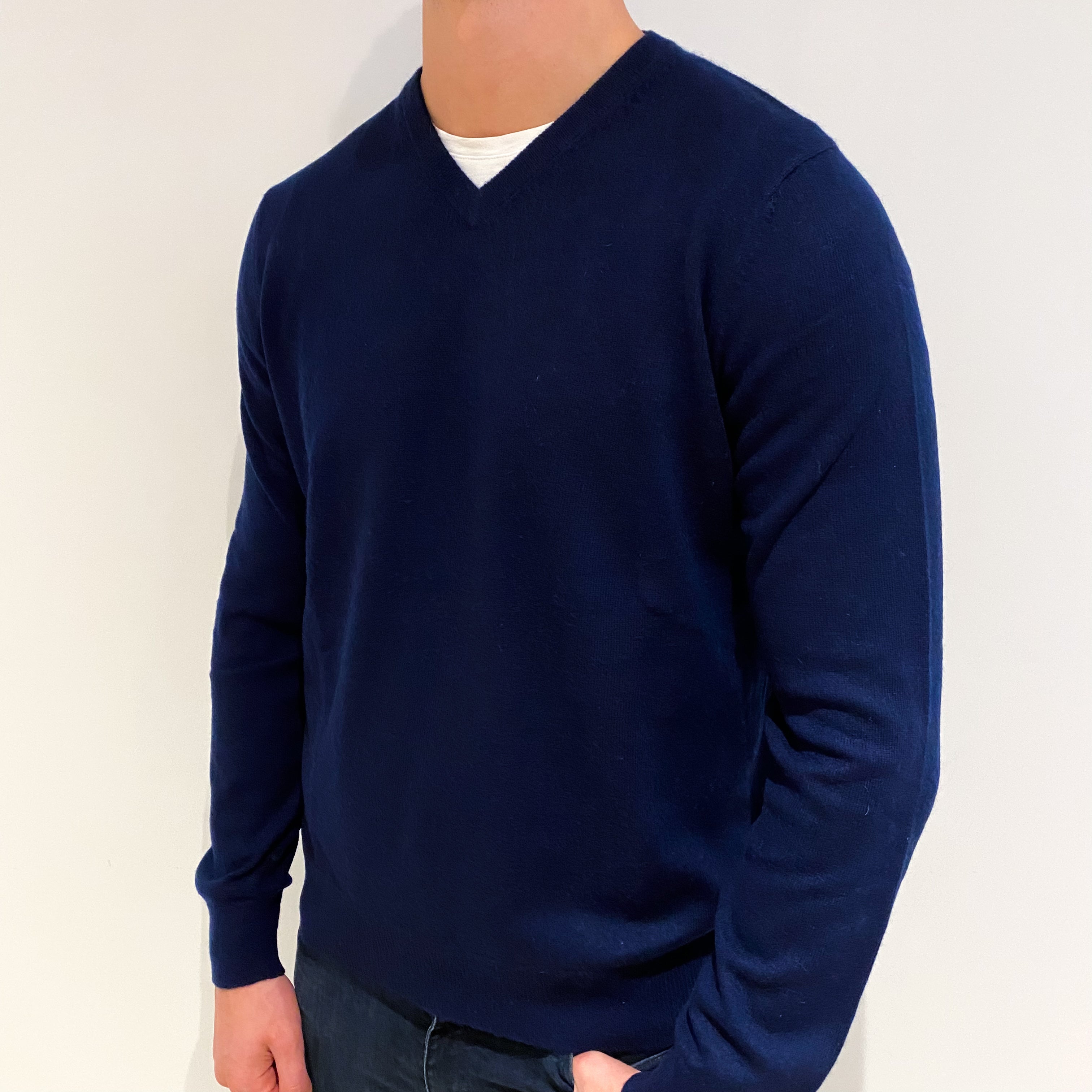 Men's Navy Cashmere V Neck Jumper XL