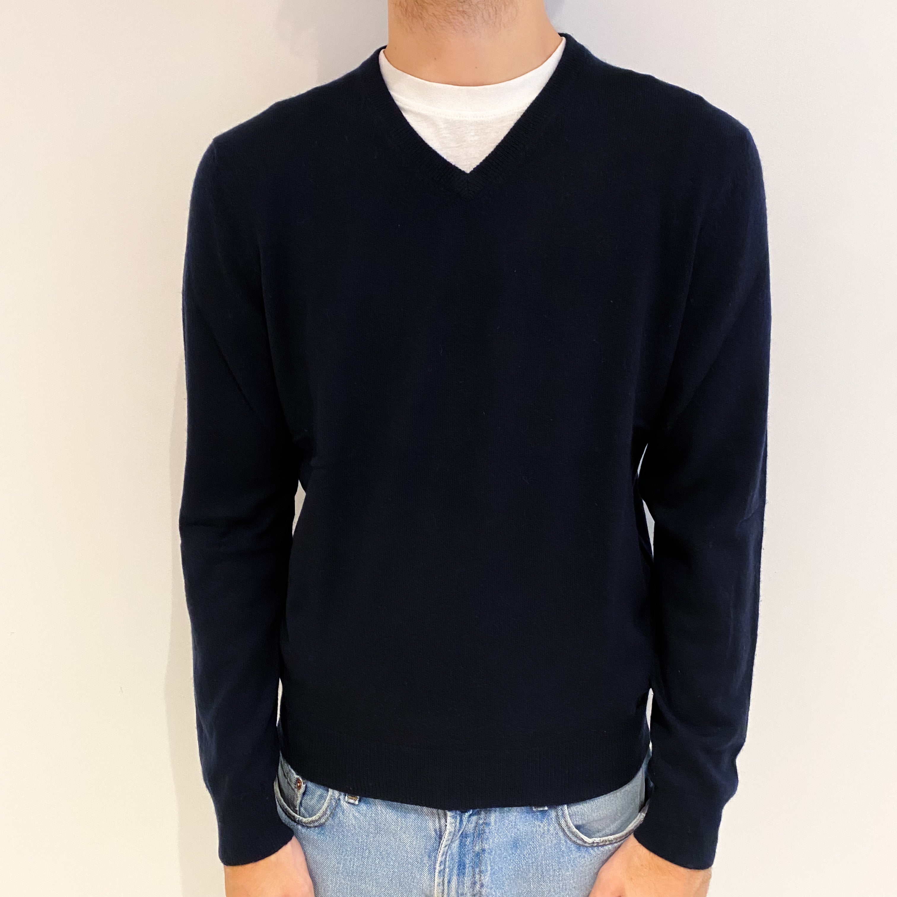 Men's Navy Cashmere V Neck Jumper Medium