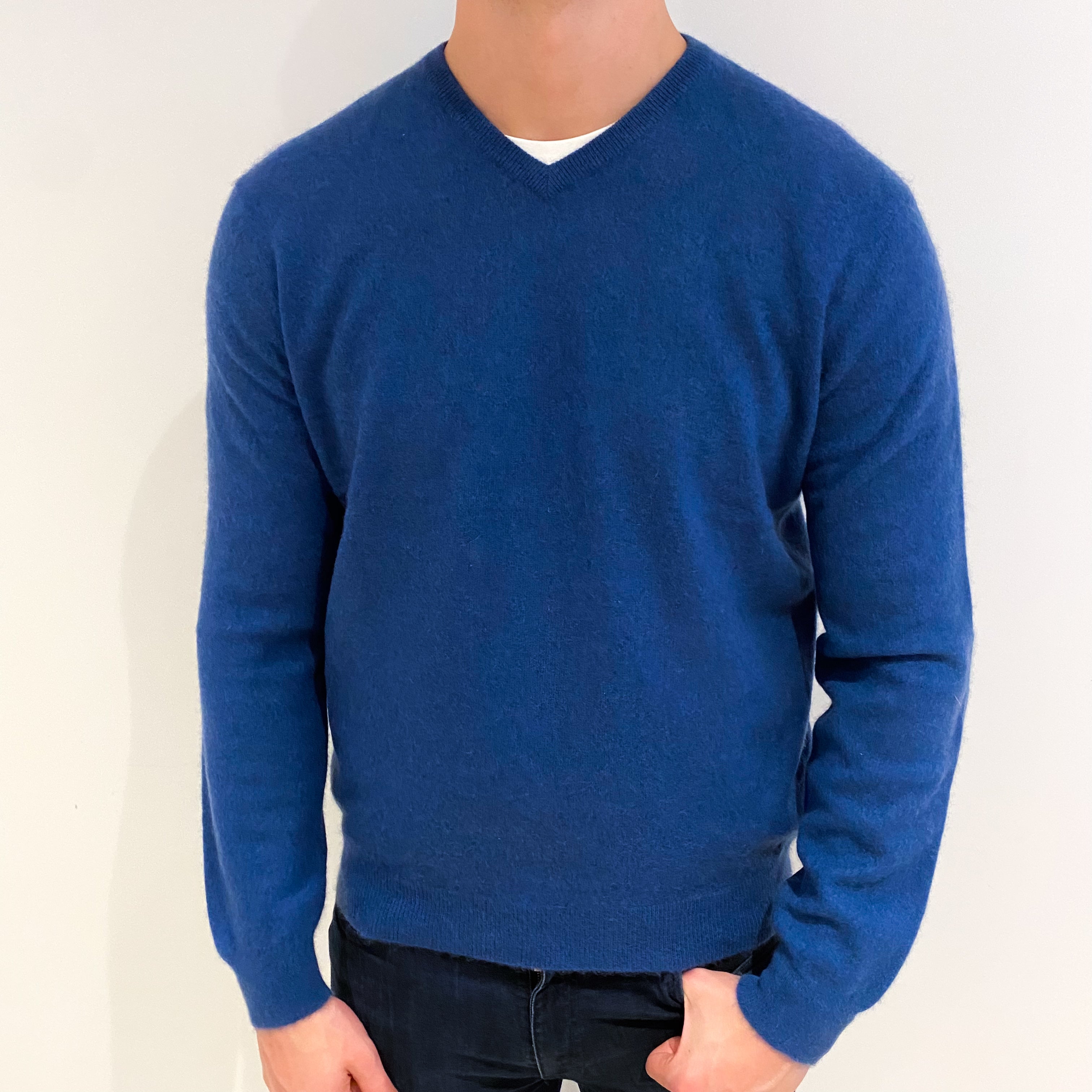 Men's Navy Blue Cashmere V Neck Jumper XL