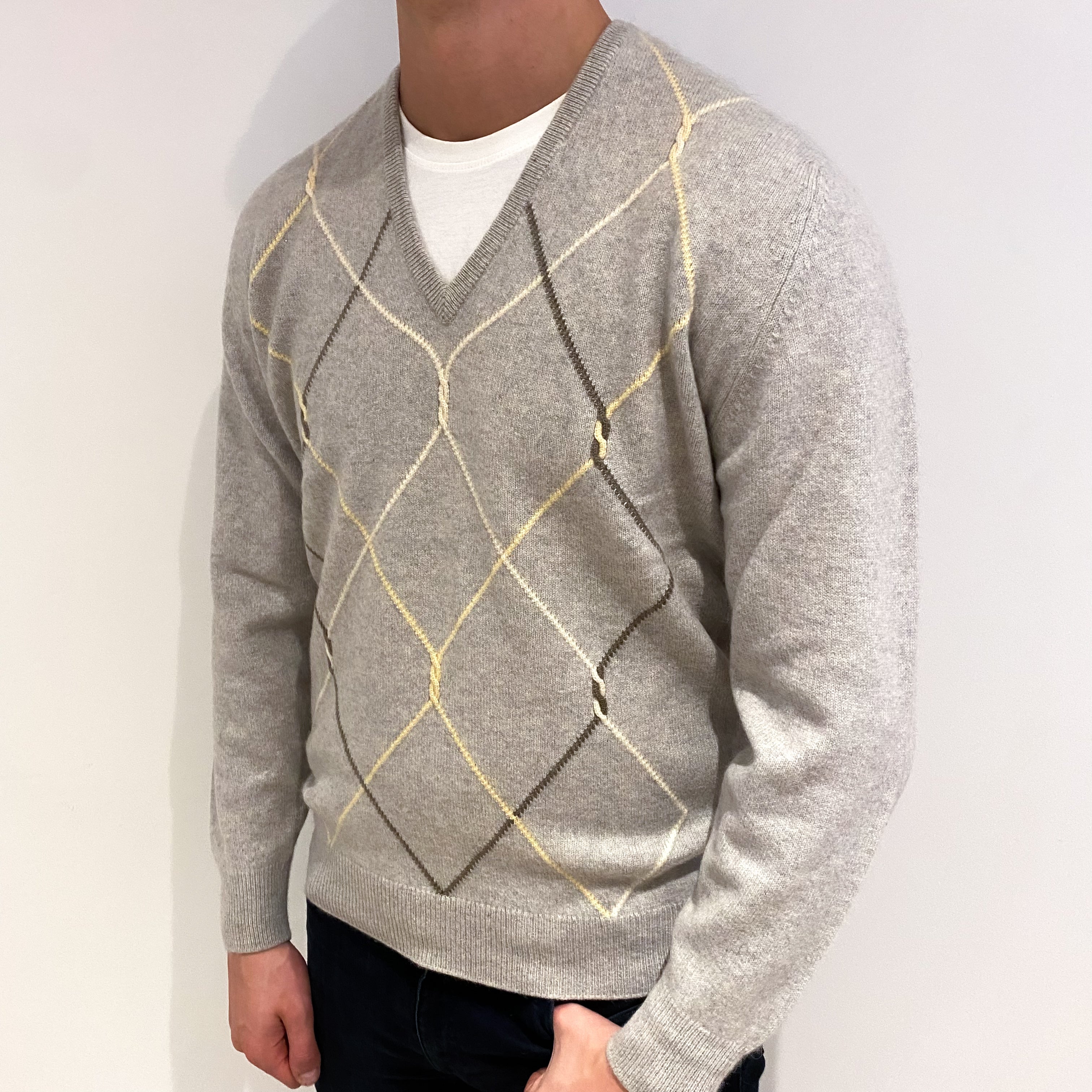 Men's Vintage Pringle Dusty Grey Diamond Cashmere V Neck Jumper XL