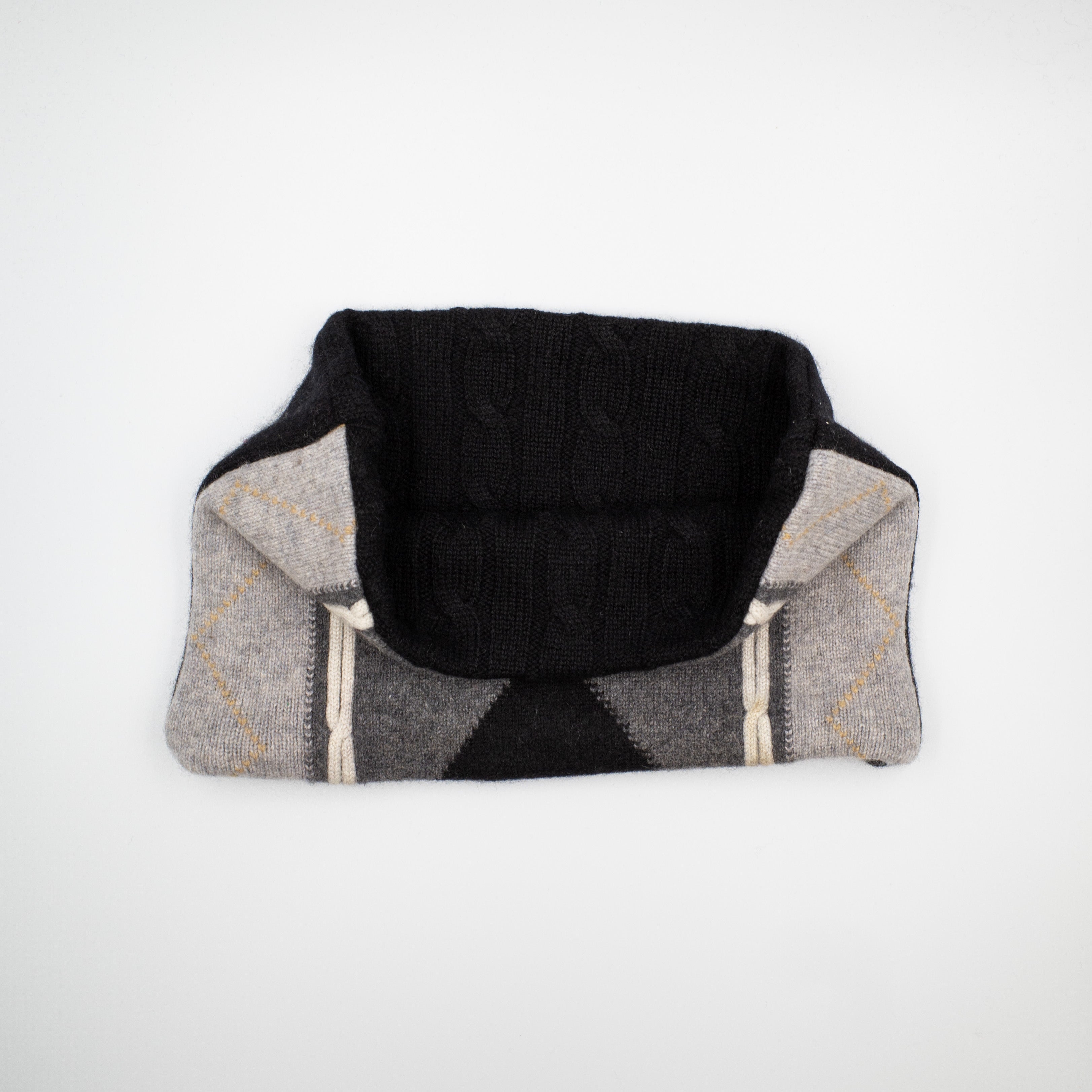 Men’s Grey and Black Diamond Neck Warmer