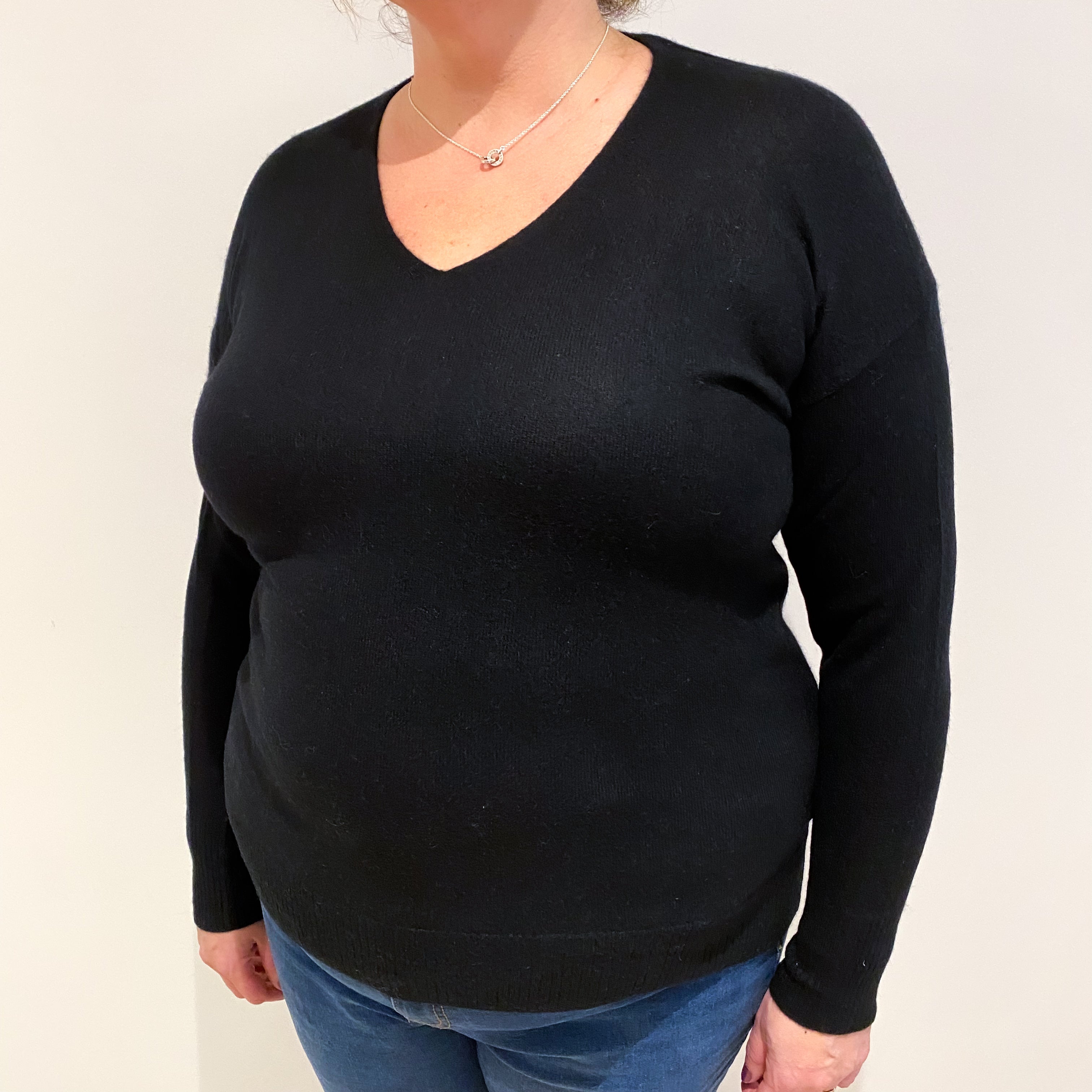 Black Cashmere V Neck Jumper Extra Large