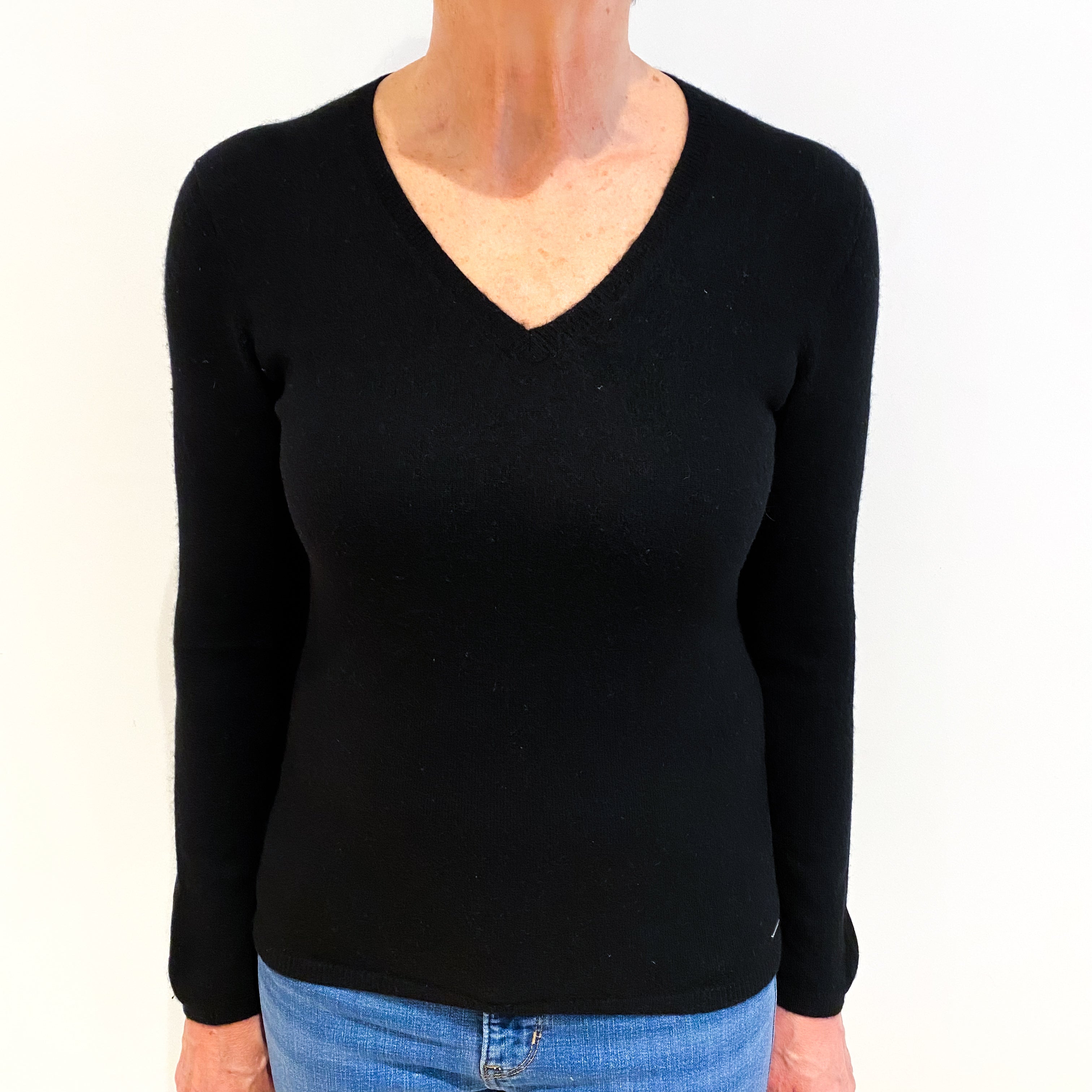 Black Cashmere V Neck Jumper Medium