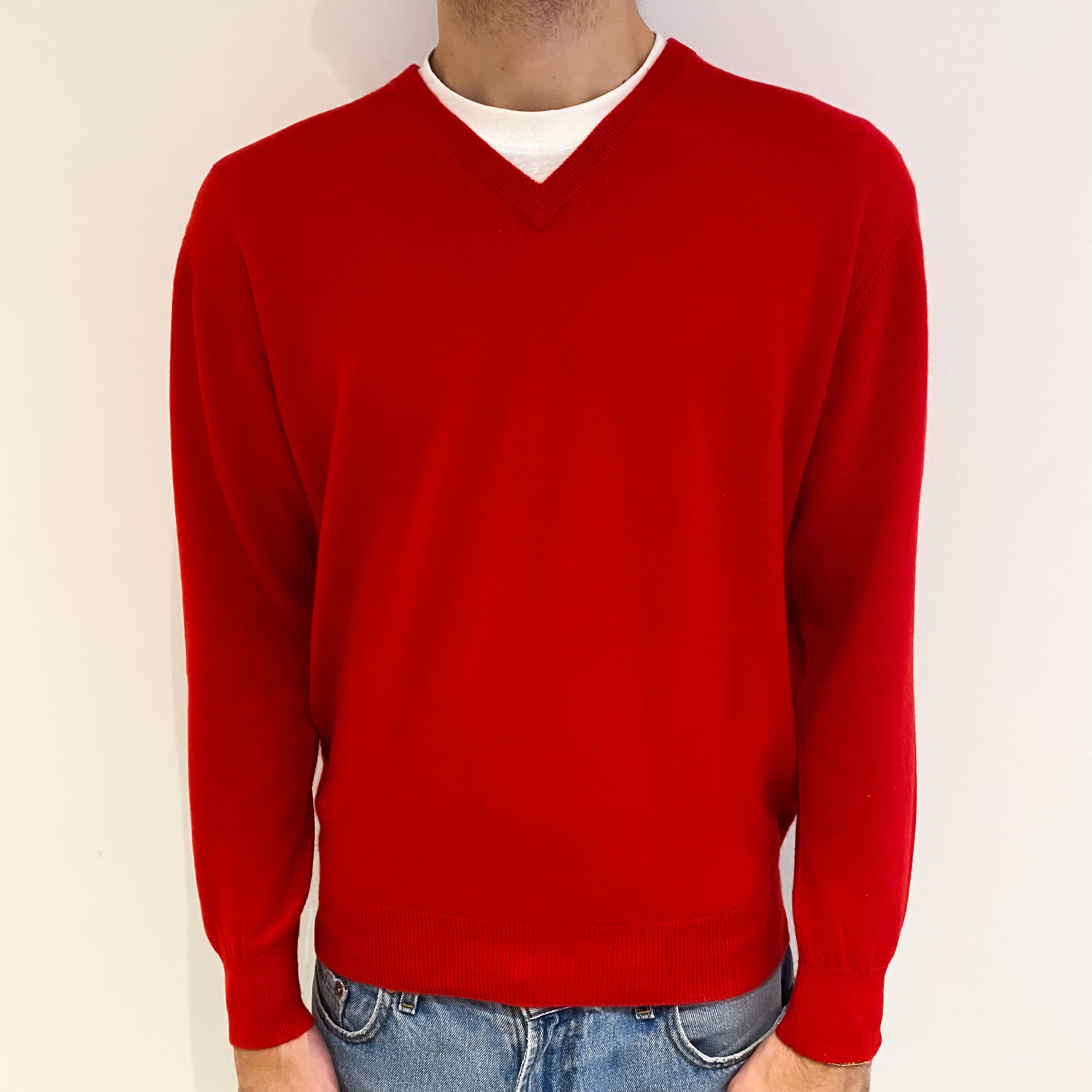 Men's Red Cashmere V Neck Jumper Large