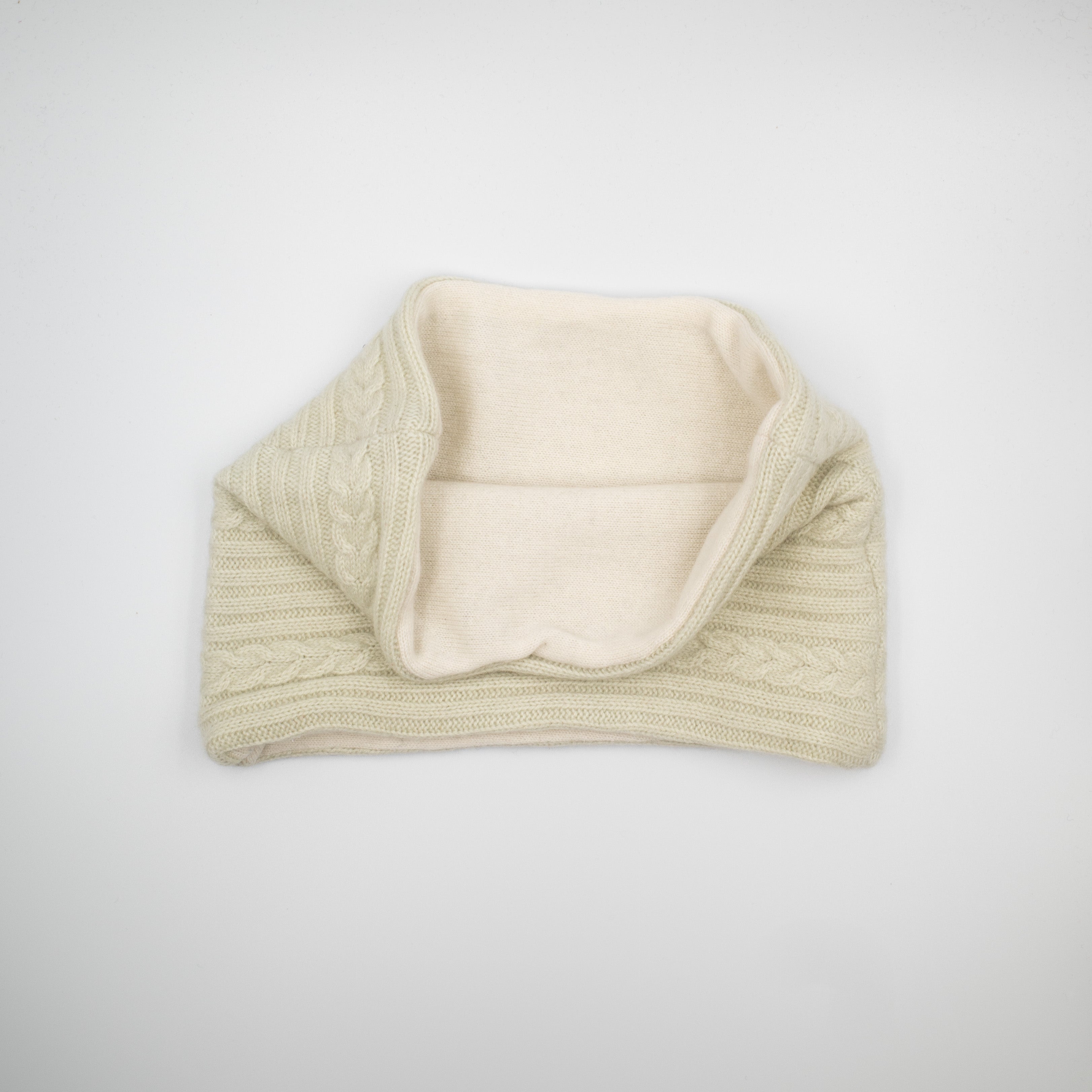 Celery Green and Cream Neck Warmer
