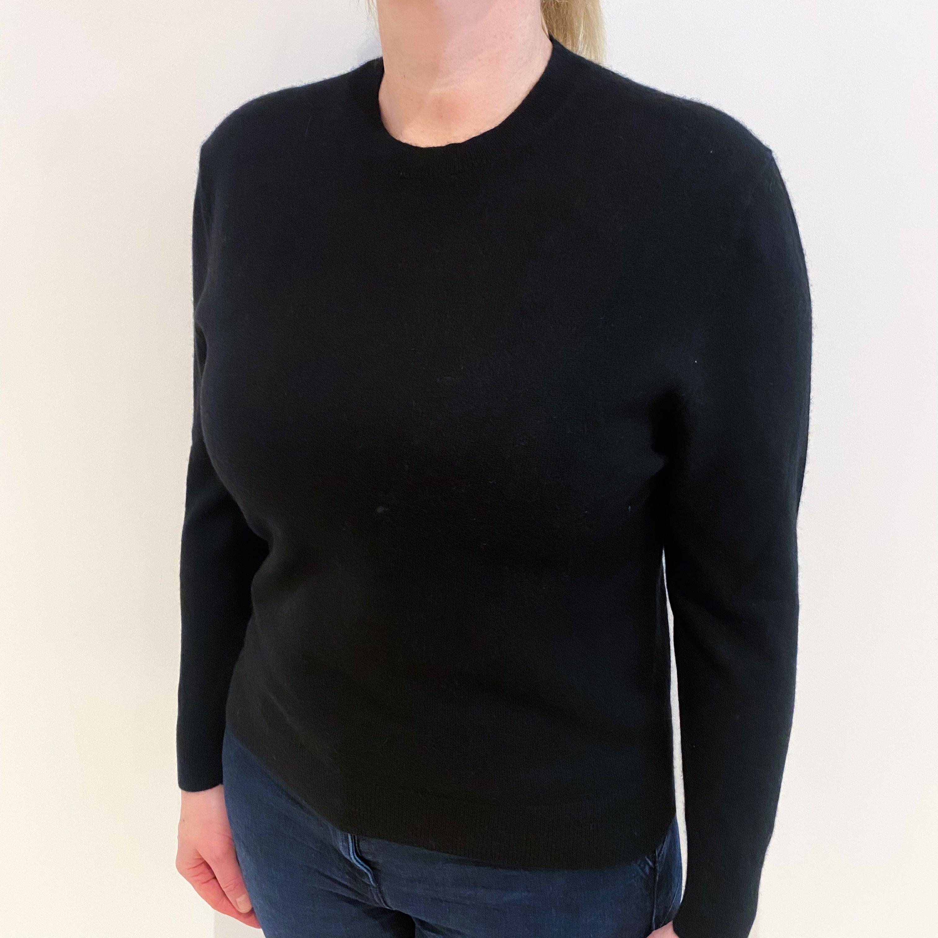 Black Cashmere Crew Neck Jumper Large