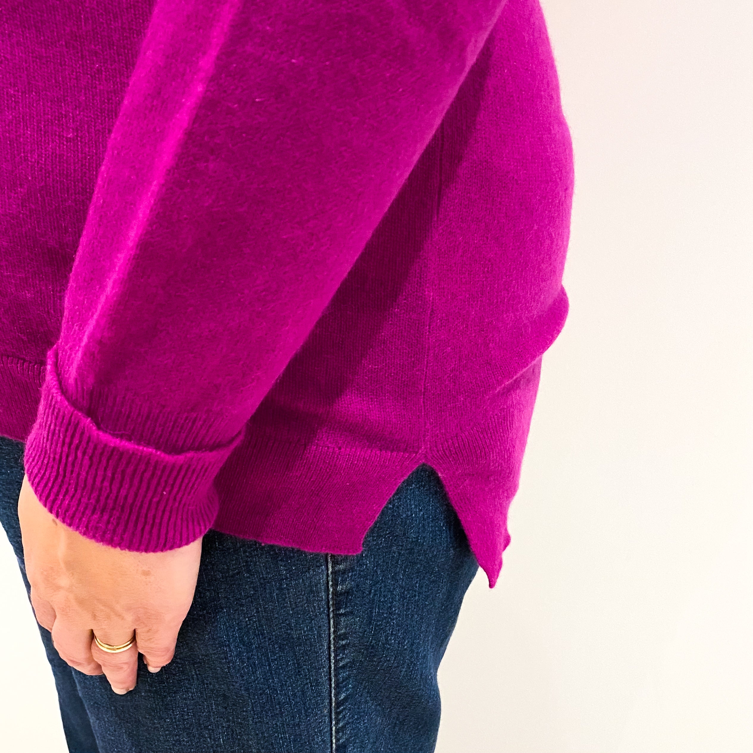Magenta Pink Cashmere V-Neck Jumper Extra Large
