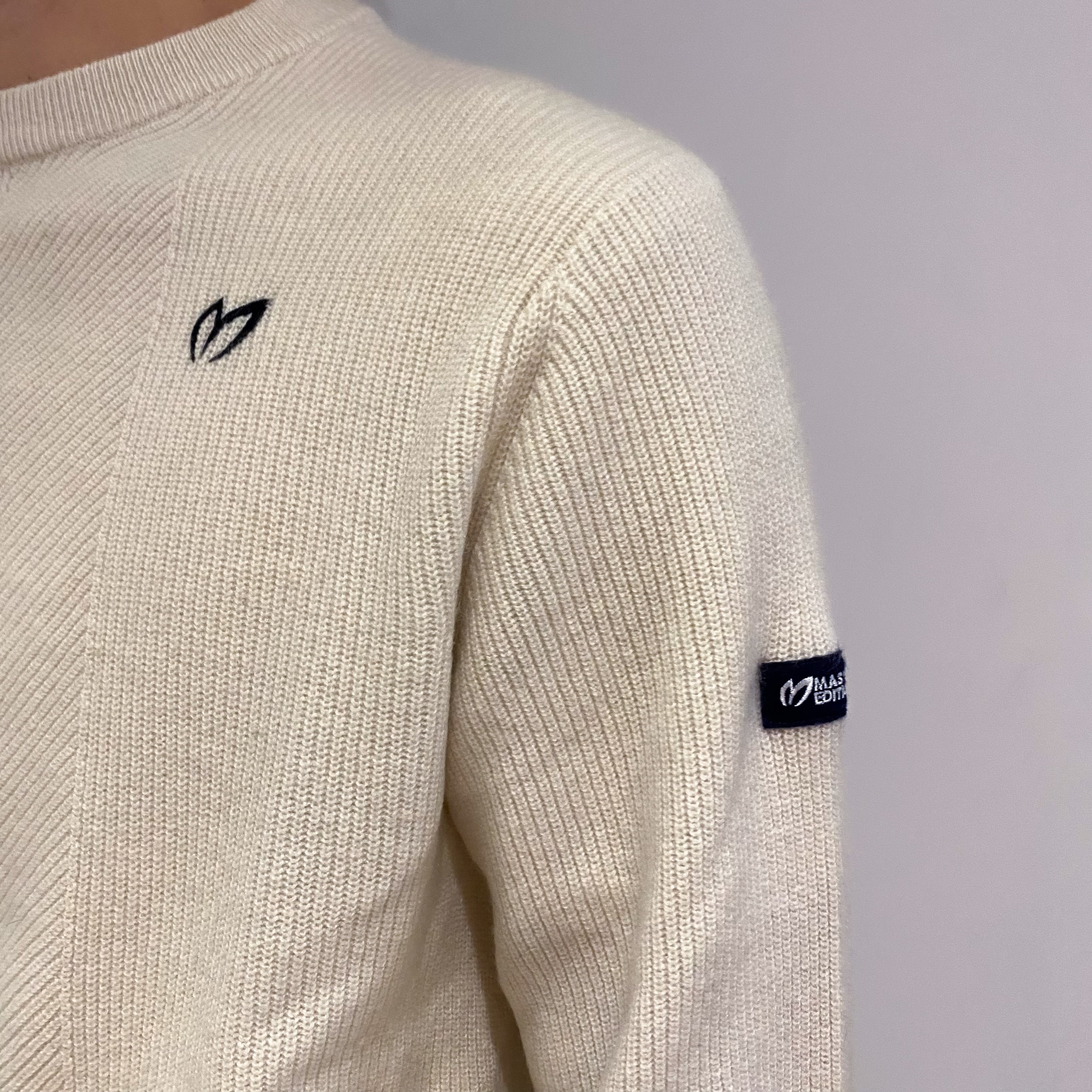 Men's Master Bunny Ivory Textured Cashmere Crew Neck Jumper Large