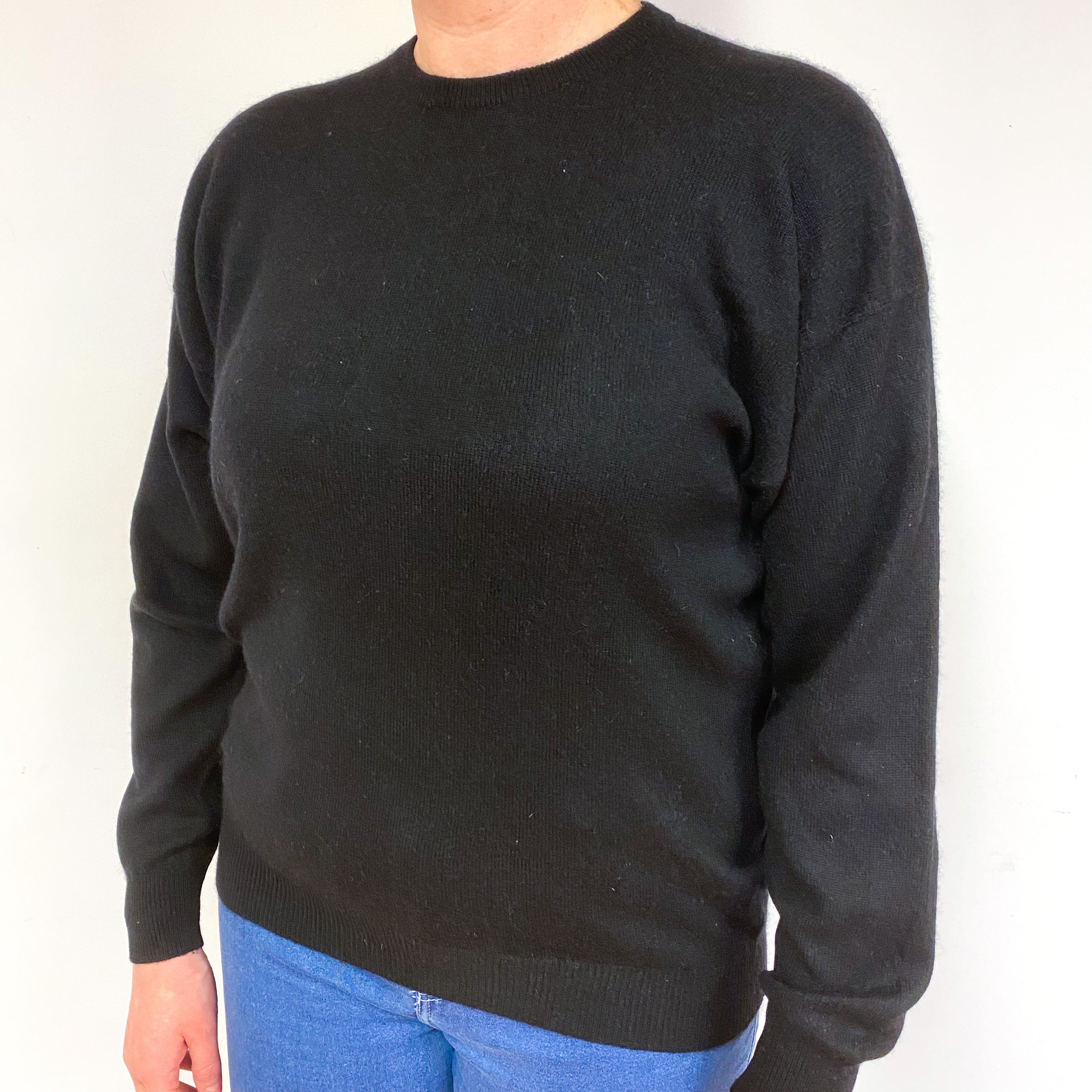Black Cashmere Crew Neck Jumper Large