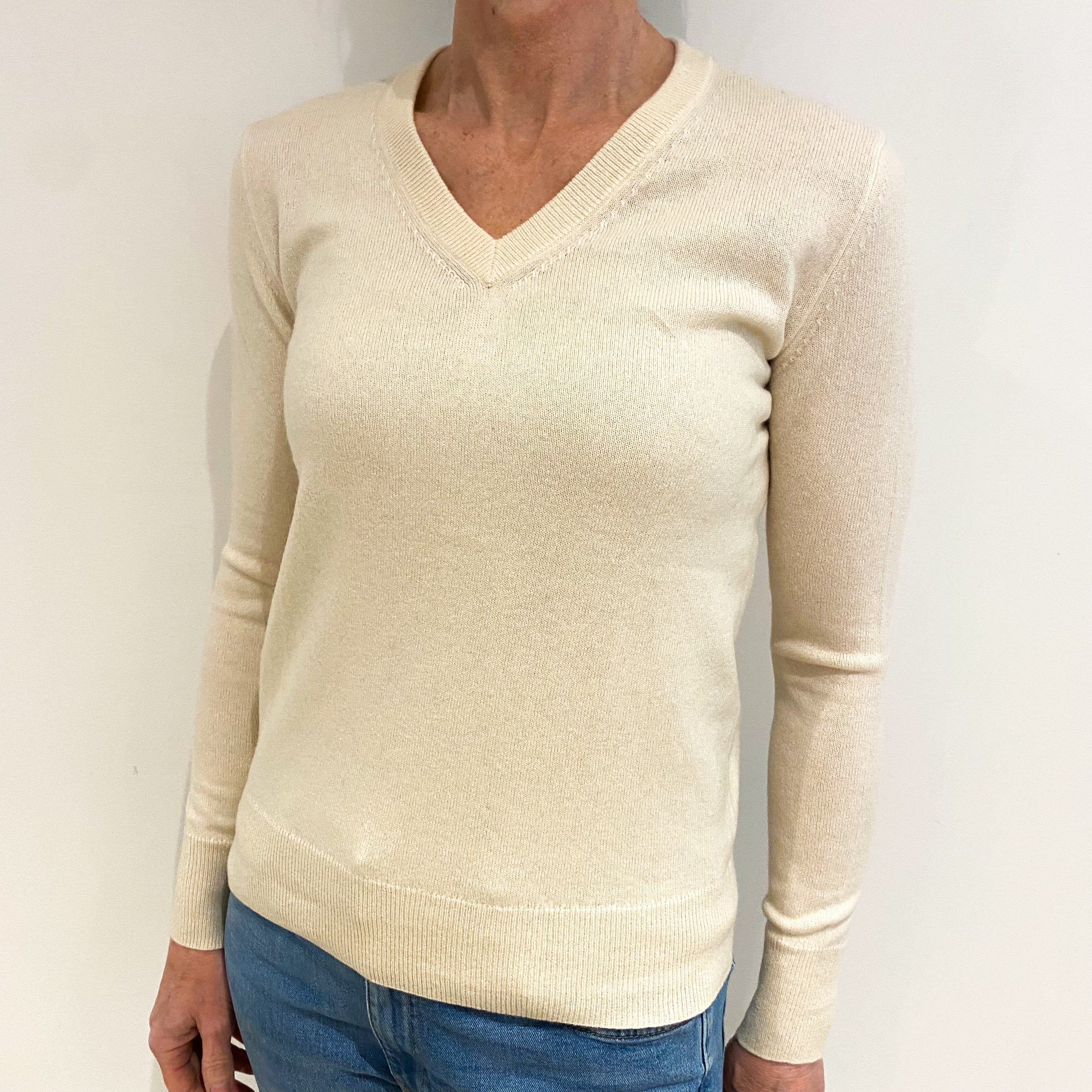 Vanilla Cream Cashmere V Neck Jumper Small