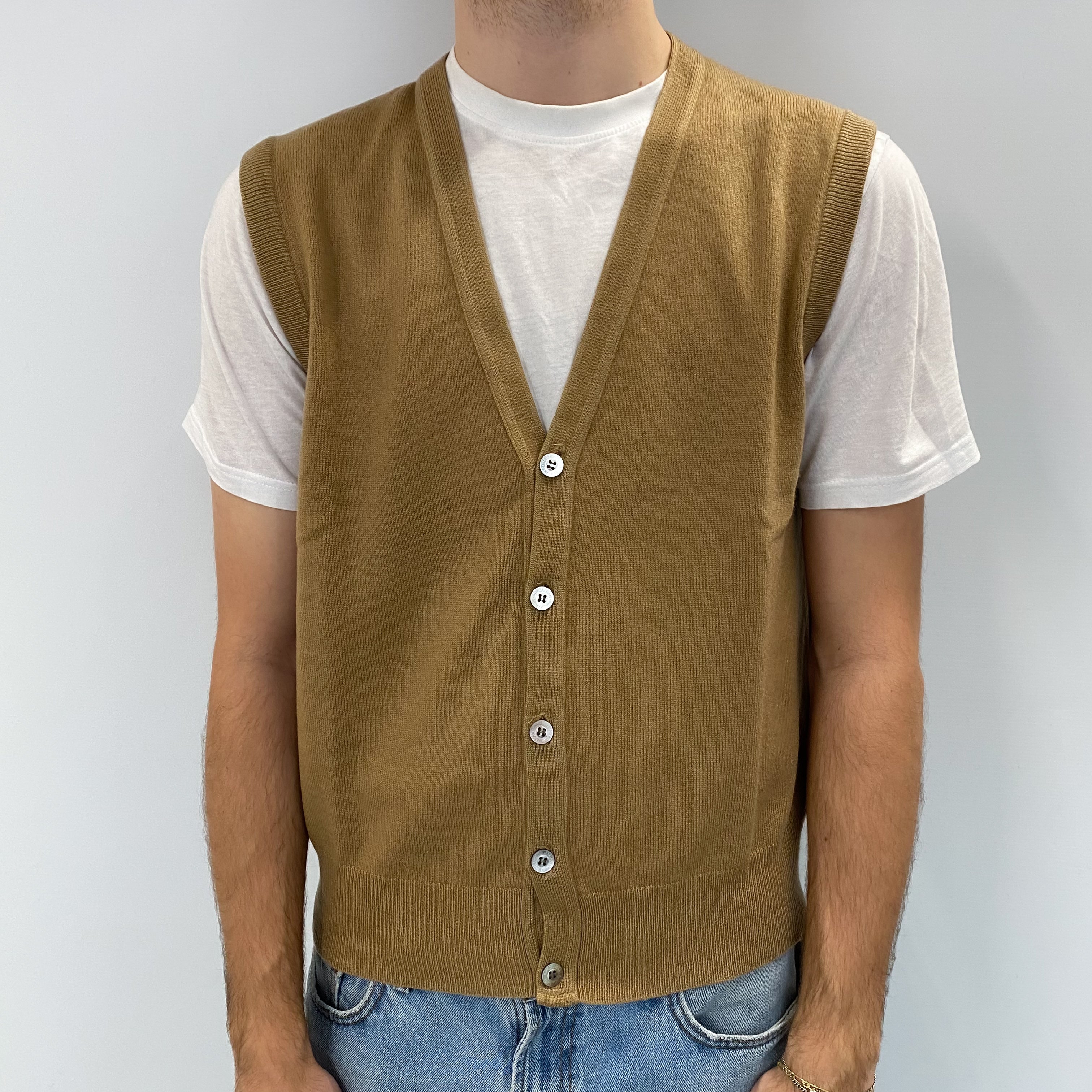 Men's Camel Brown Cashmere Sleeveless V Neck Cardigan Large
