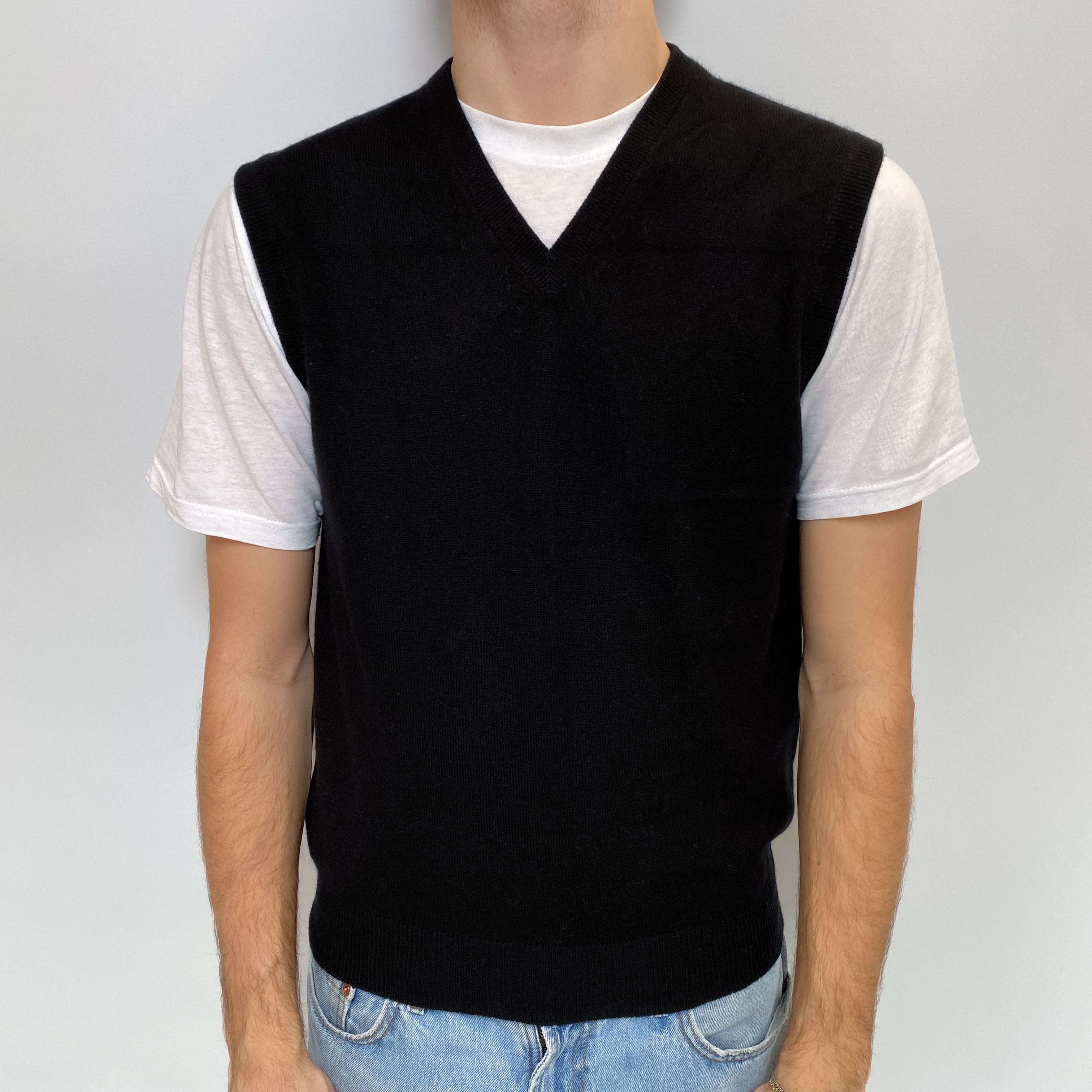 Men's Black Cashmere V Neck Tank Top Large